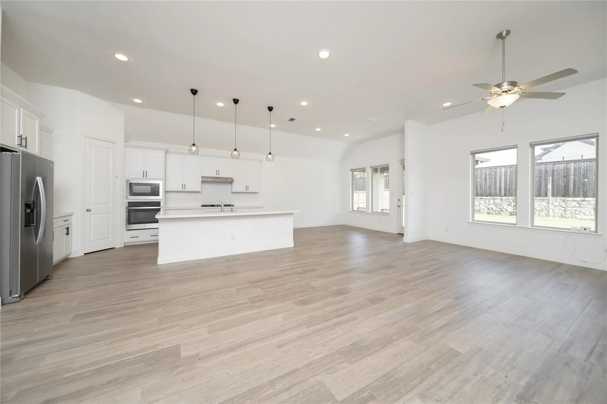 Single Family Residence For Rent in Collin County , 2568 Buckwheat, Frisco, Texas 75033, 4 Bedroom, 4 Bathroom, 2 Garage spaces, 3,366 Sqft, built in 2020, mls#21396559, Real Estate Agent in Frisco, Homes For Rent in Collin county, Homes For Rent in Frisco, Realtor in Frisco Texas, Real Estate Brokerage Independent Realty Texas, Luminita Cordes Realtor