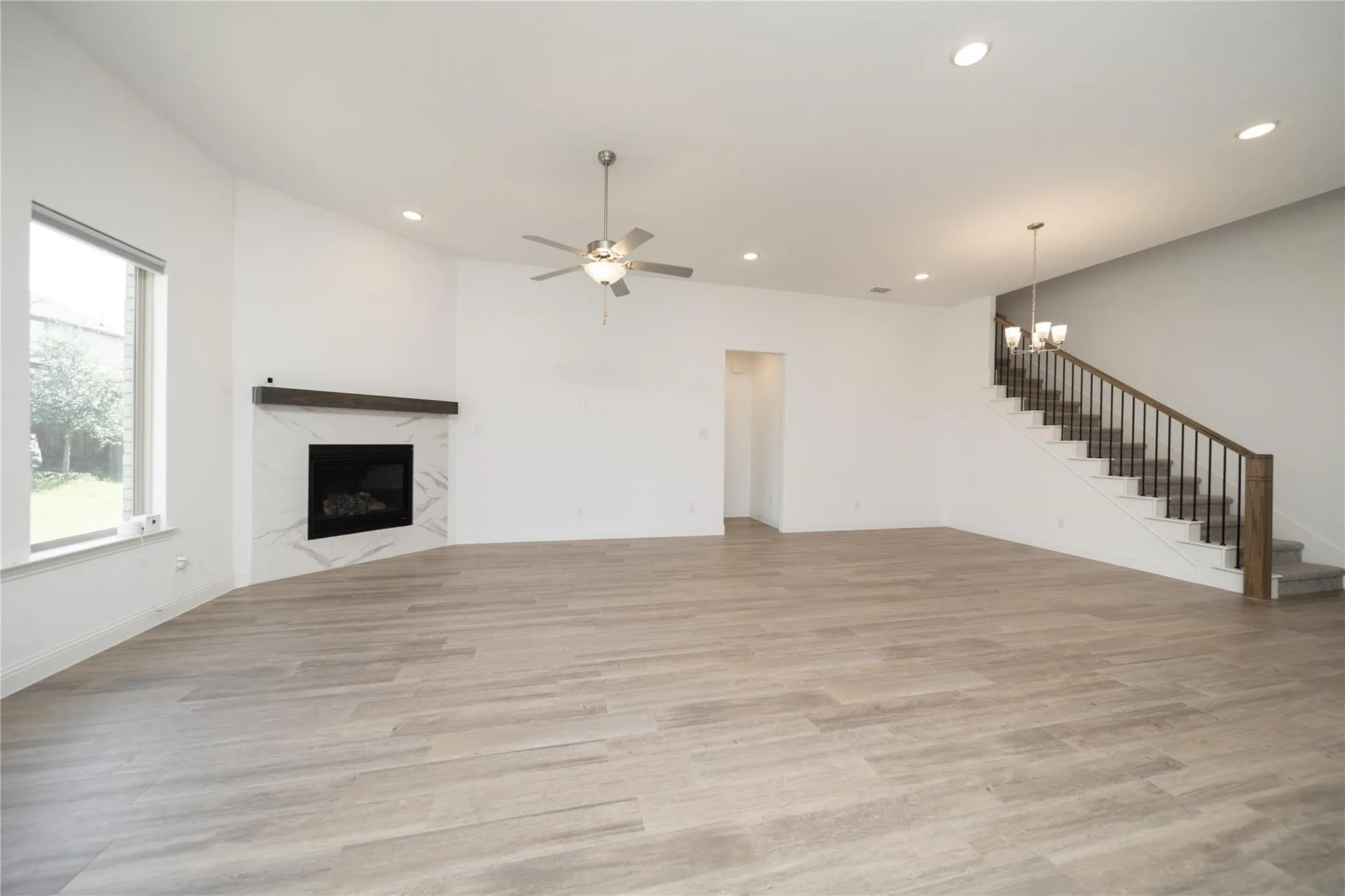 Single Family Residence For Rent in Collin County , 2568 Buckwheat, Frisco, Texas 75033, 4 Bedroom, 4 Bathroom, 2 Garage spaces, 3,366 Sqft, built in 2020, mls#21396559, Real Estate Agent in Frisco, Homes For Rent in Collin county, Homes For Rent in Frisco, Realtor in Frisco Texas, Real Estate Brokerage Independent Realty Texas, Luminita Cordes Realtor