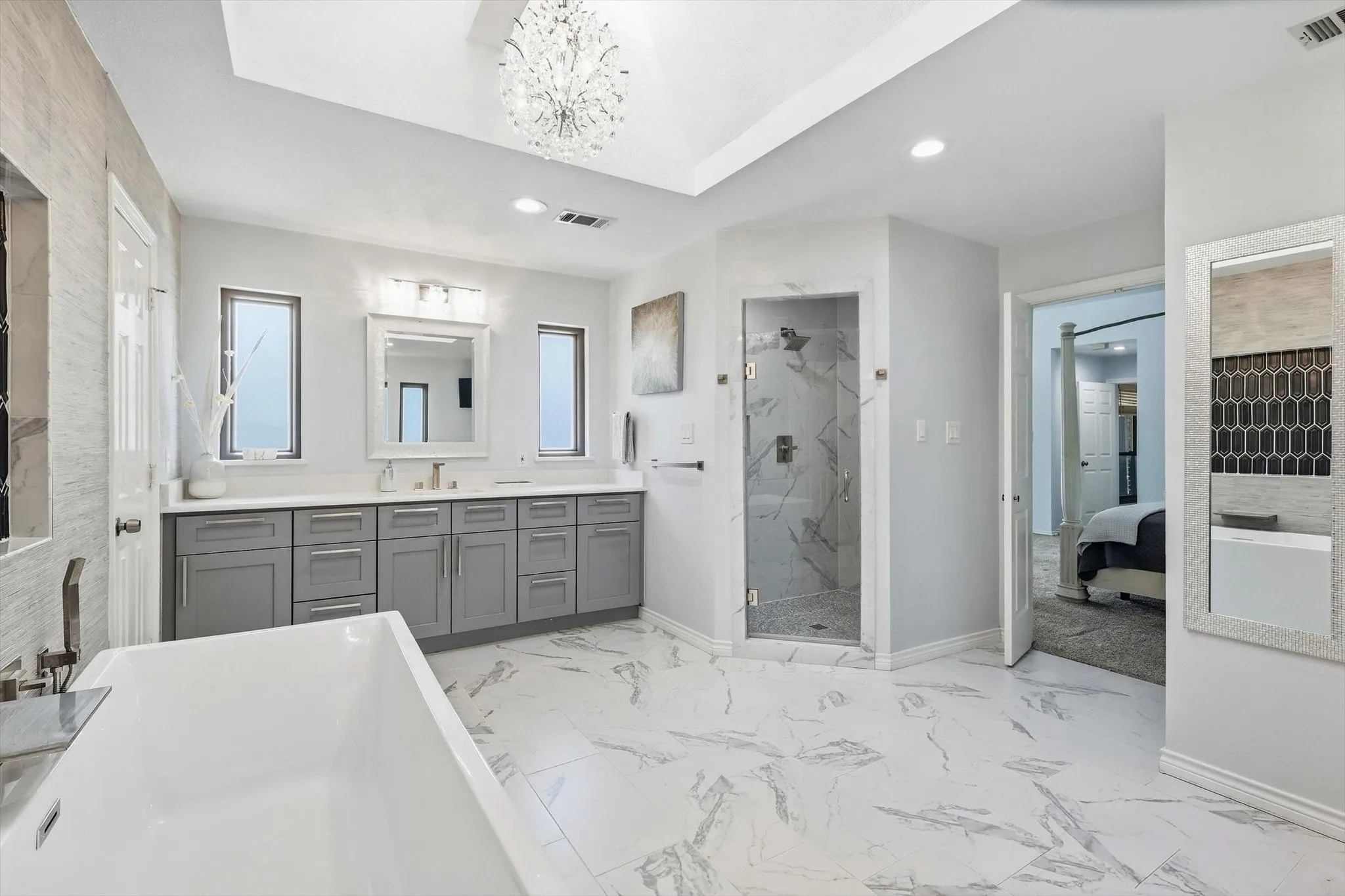 Single Family Residence For Sale in Denton County , 3801 Post Oak Road, Flower Mound, Texas 75022, 4 Bedroom, 4 Bathroom, 2 Garage spaces, 4,601 Sqft, built in 1986, mls#21394945, Real Estate Agent in Flower Mound, Homes For Sale in Denton county, Homes For Sale in Flower Mound, Realtor in Flower Mound Texas, Real Estate Brokerage Independent Realty Texas, Luminita Cordes Realtor