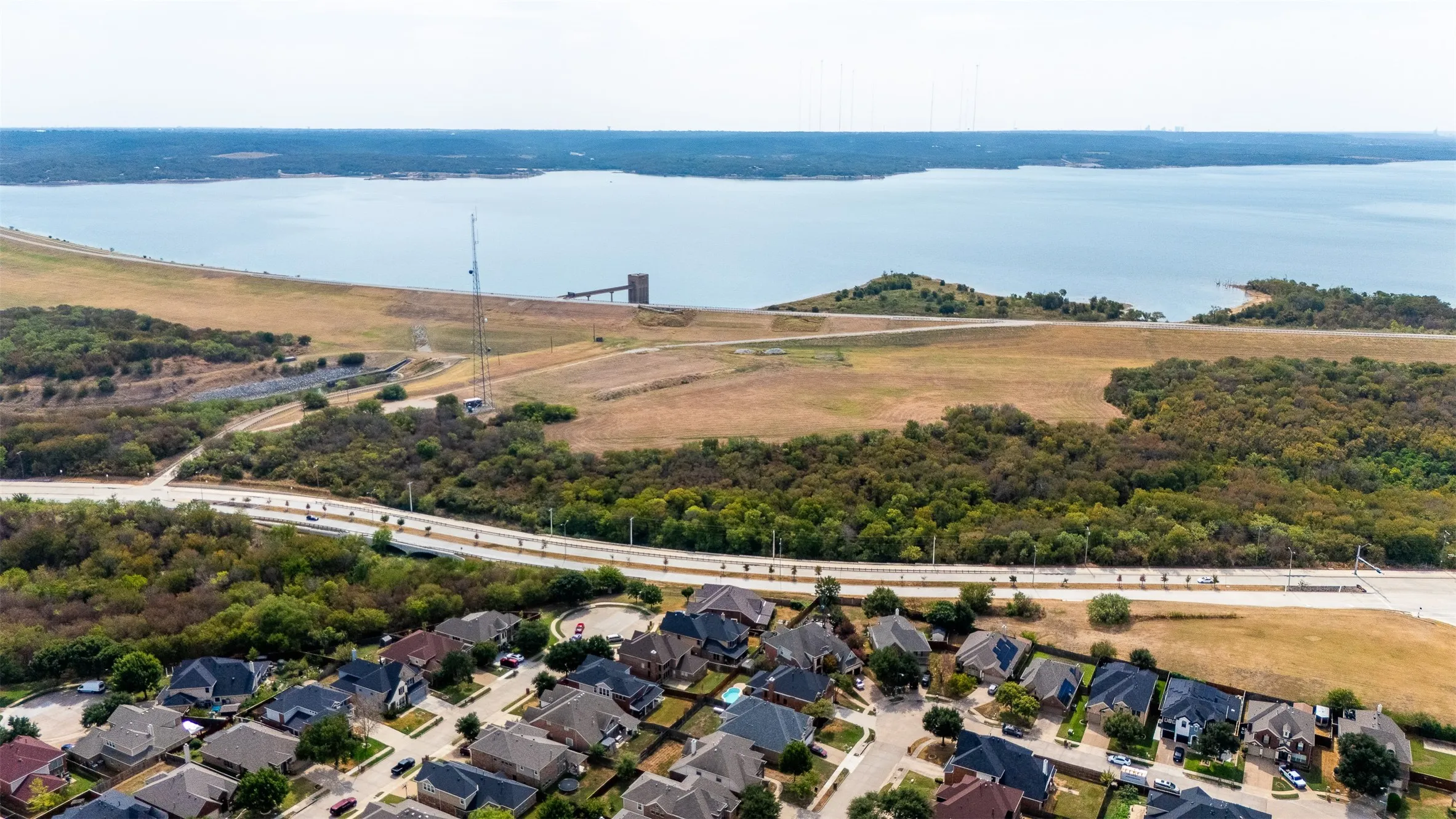 Single Family Residence For Sale in Dallas County , 5168 Finnhorse Drive, Grand Prairie, Texas 75052, 4 Bedroom, 3 Bathroom, 2 Garage spaces, 2,933 Sqft, built in 2009, mls#21392808, Real Estate Agent in Grand Prairie, Homes For Sale in Dallas county, Homes For Sale in Grand Prairie, Realtor in Grand Prairie Texas, Real Estate Brokerage Independent Realty Texas, Luminita Cordes Realtor