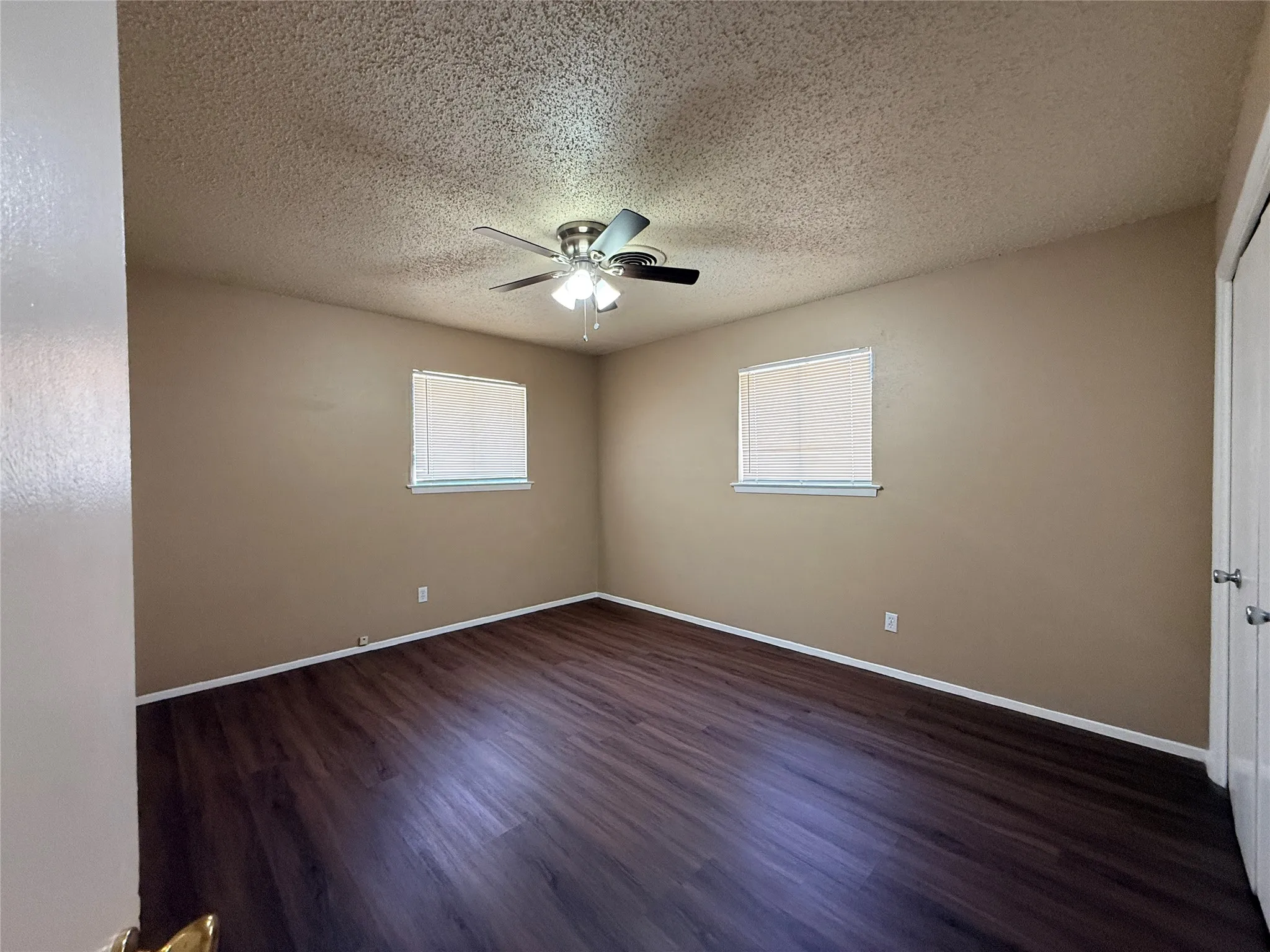 Single Family Residence For Rent in Denton County , 1217 Cordell Street, Denton, Texas 76201, 4 Bedroom, 2 Bathroom, 2 Garage spaces, 1,509 Sqft, built in 1960, mls#21396560, Real Estate Agent in Denton, Homes For Rent in Denton county, Homes For Rent in Denton, Realtor in Denton Texas, Real Estate Brokerage Independent Realty Texas, Luminita Cordes Realtor