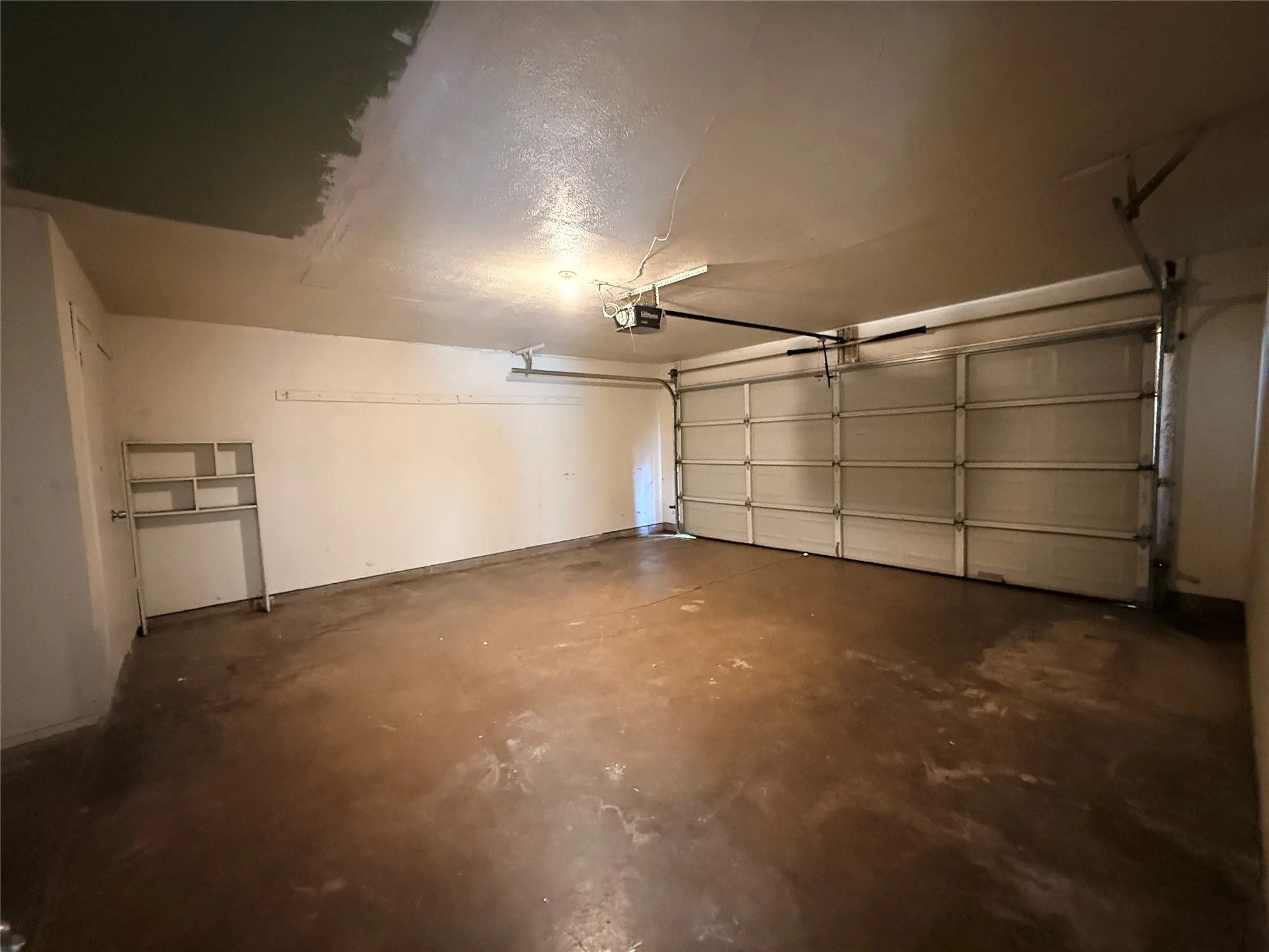 Single Family Residence For Rent in Denton County , 1217 Cordell Street, Denton, Texas 76201, 4 Bedroom, 2 Bathroom, 2 Garage spaces, 1,509 Sqft, built in 1960, mls#21396560, Real Estate Agent in Denton, Homes For Rent in Denton county, Homes For Rent in Denton, Realtor in Denton Texas, Real Estate Brokerage Independent Realty Texas, Luminita Cordes Realtor