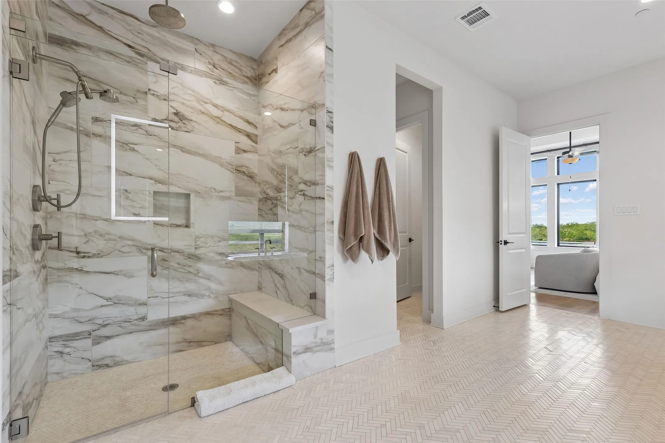 Single Family Residence For Sale in Denton County , 2618 Cayenne Drive, Argyle, Texas 76226, 5 Bedroom, 7 Bathroom, 4 Garage spaces, 5,637 Sqft, built in 2024, mls#21392216, Real Estate Agent in Argyle, Homes For Sale in Denton county, Homes For Sale in Argyle, Realtor in Argyle Texas, Real Estate Brokerage Independent Realty Texas, Luminita Cordes Realtor