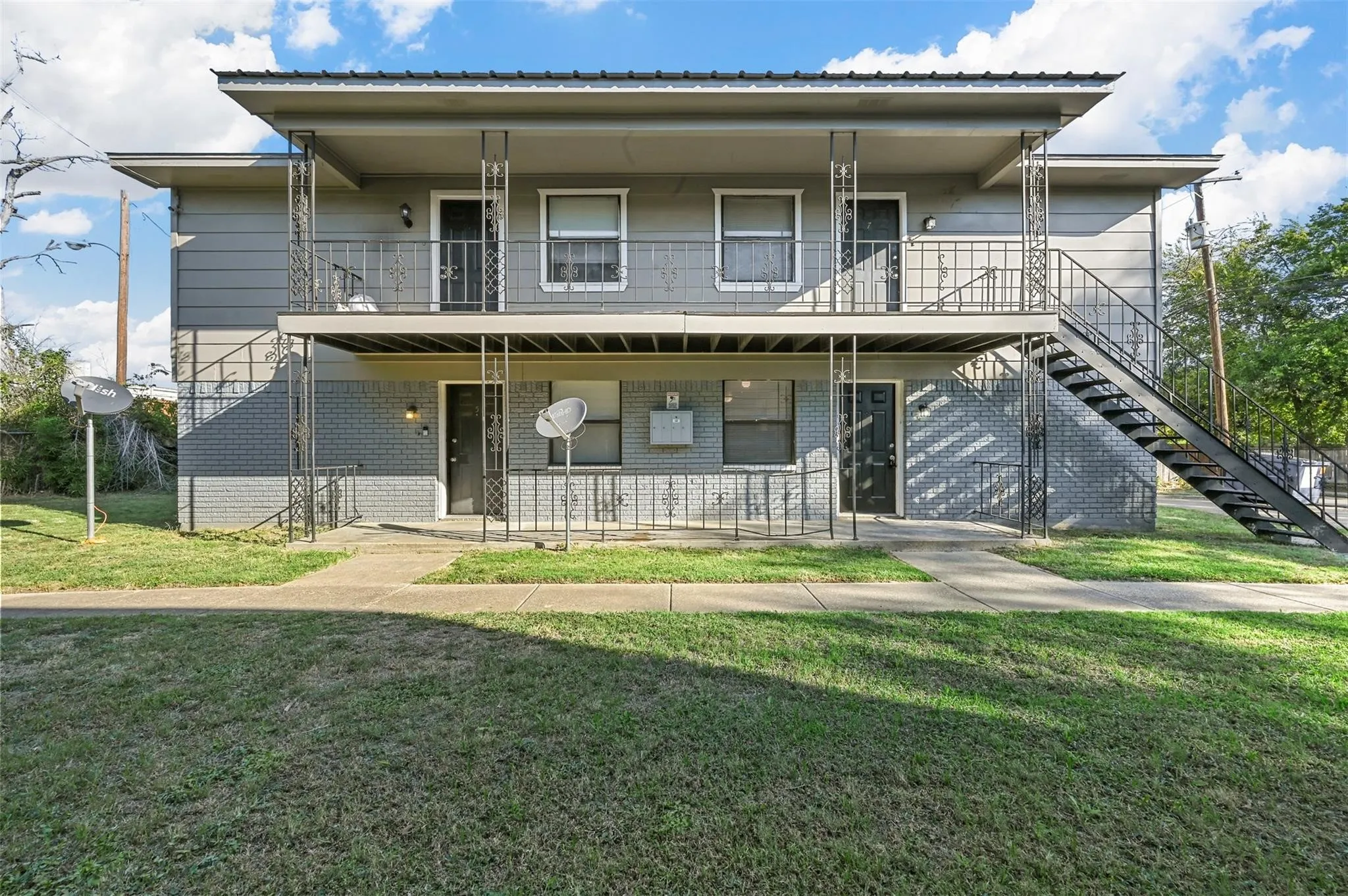 Quadruplex For Rent in Kaufman County , 505 N Morris Street 5, Terrell, Texas 75160, 1 Bedroom, 1 Bathroom, Garage spaces, 600 Sqft, built in 1983, mls#21396565, Real Estate Agent in Terrell, Homes For Rent in Kaufman county, Homes For Rent in Terrell, Realtor in Terrell Texas, Real Estate Brokerage Independent Realty Texas, Luminita Cordes Realtor