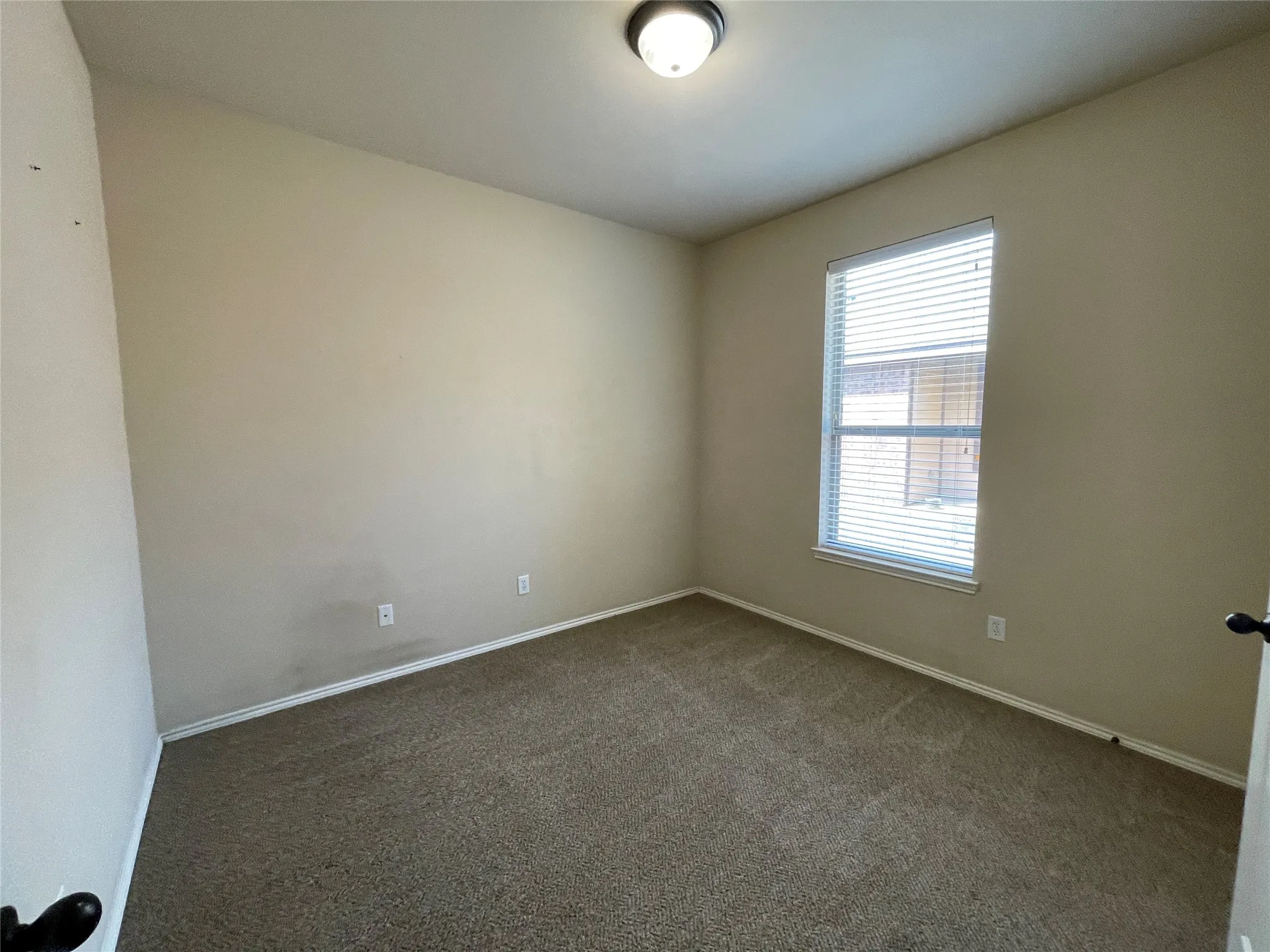 Duplex For Rent in Tarrant County , 1430 Ravenwood Lane, Mansfield, Texas 76063, 3 Bedroom, 2 Bathroom, 2 Garage spaces, 1,202 Sqft, built in 2009, mls#21394979, Real Estate Agent in Mansfield, Homes For Rent in Tarrant county, Homes For Rent in Mansfield, Realtor in Mansfield Texas, Real Estate Brokerage Independent Realty Texas, Luminita Cordes Realtor