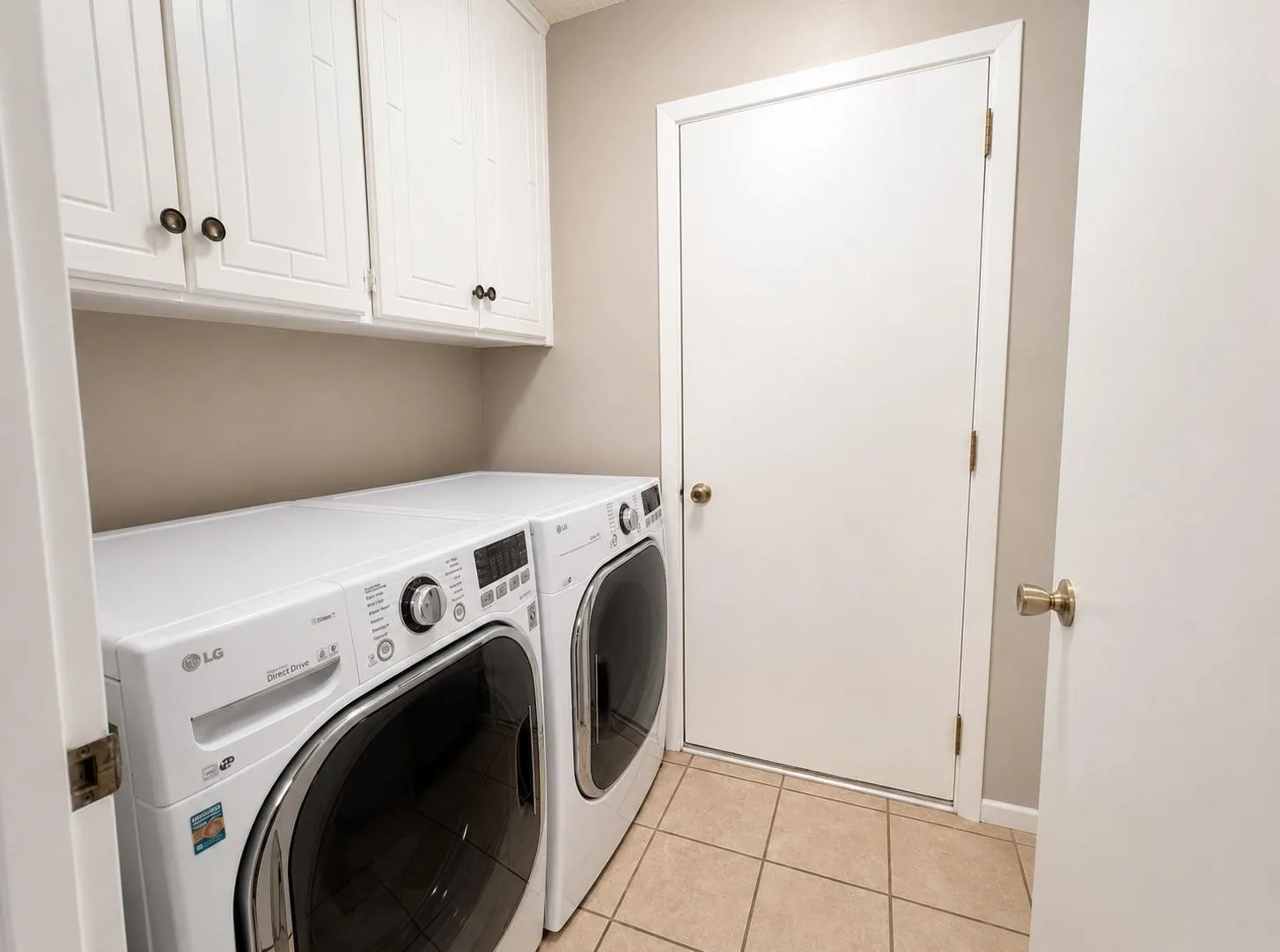 Single Family Residence For Rent in Grayson County , 23 Haven Circle, Denison, Texas 75020, 3 Bedroom, 2 Bathroom, 2 Garage spaces, 1,682 Sqft, built in 1979, mls#21396256, Real Estate Agent in Denison, Homes For Rent in Grayson county, Homes For Rent in Denison, Realtor in Denison Texas, Real Estate Brokerage Independent Realty Texas, Luminita Cordes Realtor