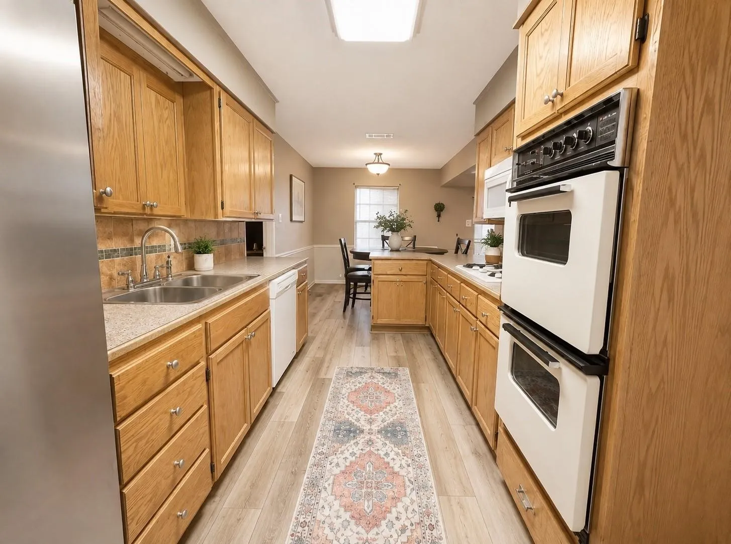 Single Family Residence For Rent in Grayson County , 23 Haven Circle, Denison, Texas 75020, 3 Bedroom, 2 Bathroom, 2 Garage spaces, 1,682 Sqft, built in 1979, mls#21396256, Real Estate Agent in Denison, Homes For Rent in Grayson county, Homes For Rent in Denison, Realtor in Denison Texas, Real Estate Brokerage Independent Realty Texas, Luminita Cordes Realtor