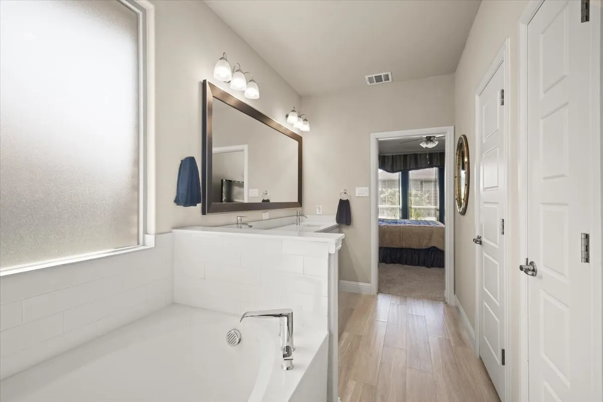 Single Family Residence For Sale in Johnson County , 1109 Whispering Hill Drive, Mansfield, Texas 76063, 4 Bedroom, 2 Bathroom, 3 Garage spaces, 2,021 Sqft, built in 2021, mls#21395193, Real Estate Agent in Mansfield, Homes For Sale in Johnson county, Homes For Sale in Mansfield, Realtor in Mansfield Texas, Real Estate Brokerage Independent Realty Texas, Luminita Cordes Realtor