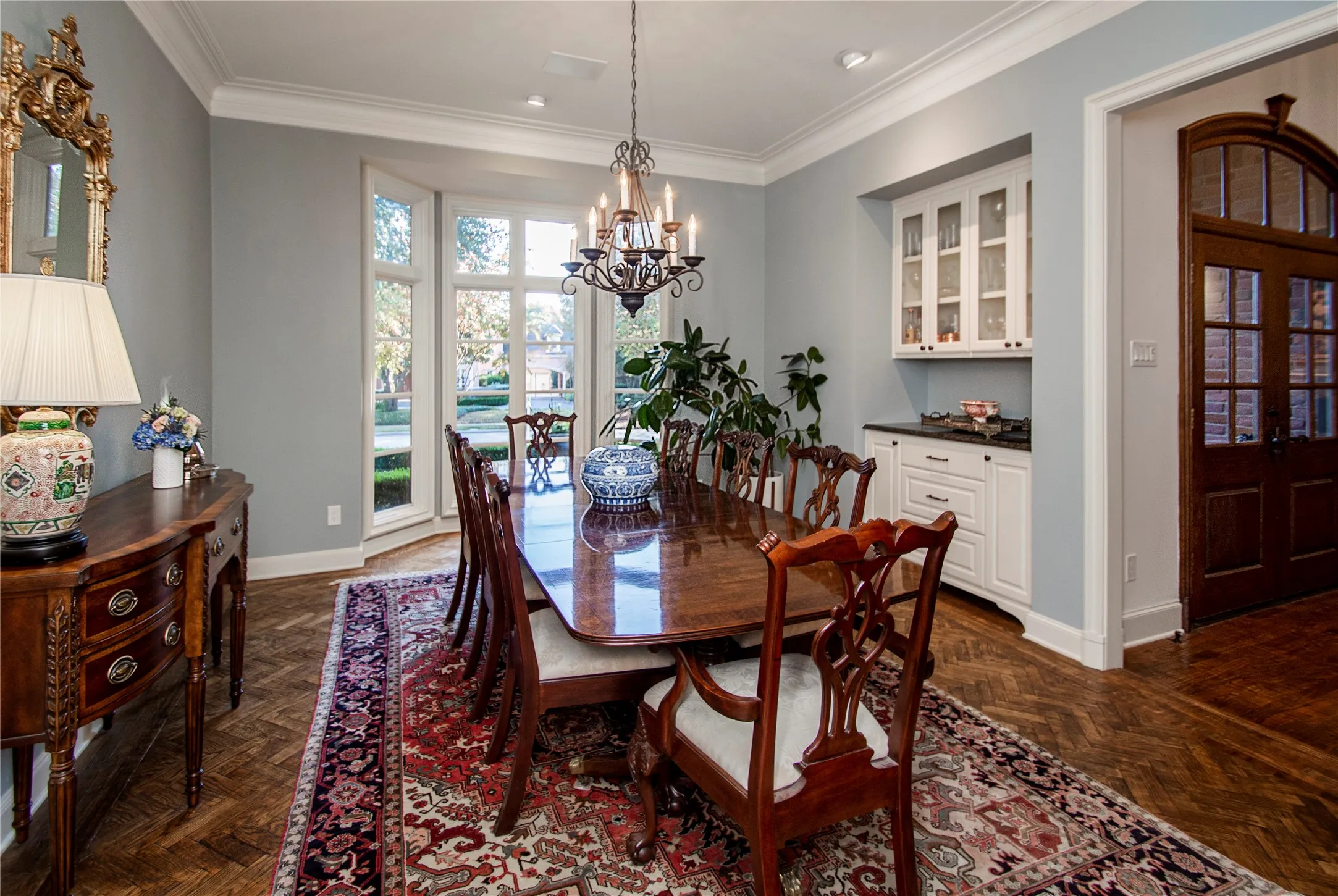 Single Family Residence For Sale in Collin County , 5709 Seville Court, Plano, Texas 75093, 6 Bedroom, 6 Bathroom, 3 Garage spaces, 6,312 Sqft, built in 1992, mls#21393447, Real Estate Agent in Plano, Homes For Sale in Collin county, Homes For Sale in Plano, Realtor in Plano Texas, Real Estate Brokerage Independent Realty Texas, Luminita Cordes Realtor