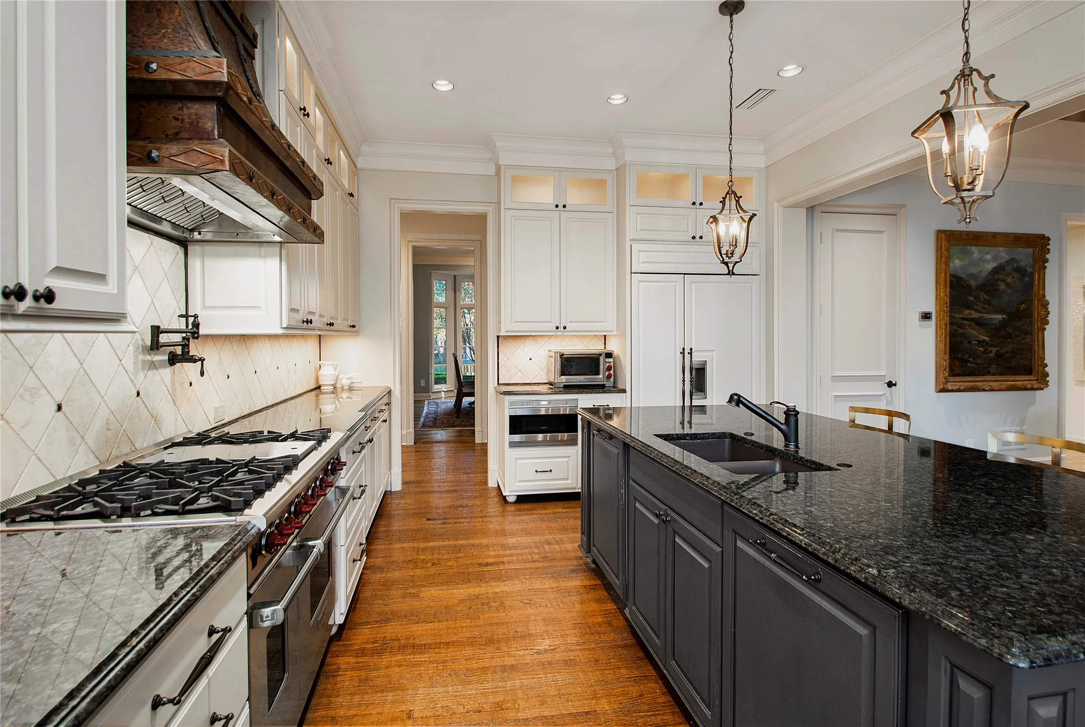 Single Family Residence For Sale in Collin County , 5709 Seville Court, Plano, Texas 75093, 6 Bedroom, 6 Bathroom, 3 Garage spaces, 6,312 Sqft, built in 1992, mls#21393447, Real Estate Agent in Plano, Homes For Sale in Collin county, Homes For Sale in Plano, Realtor in Plano Texas, Real Estate Brokerage Independent Realty Texas, Luminita Cordes Realtor