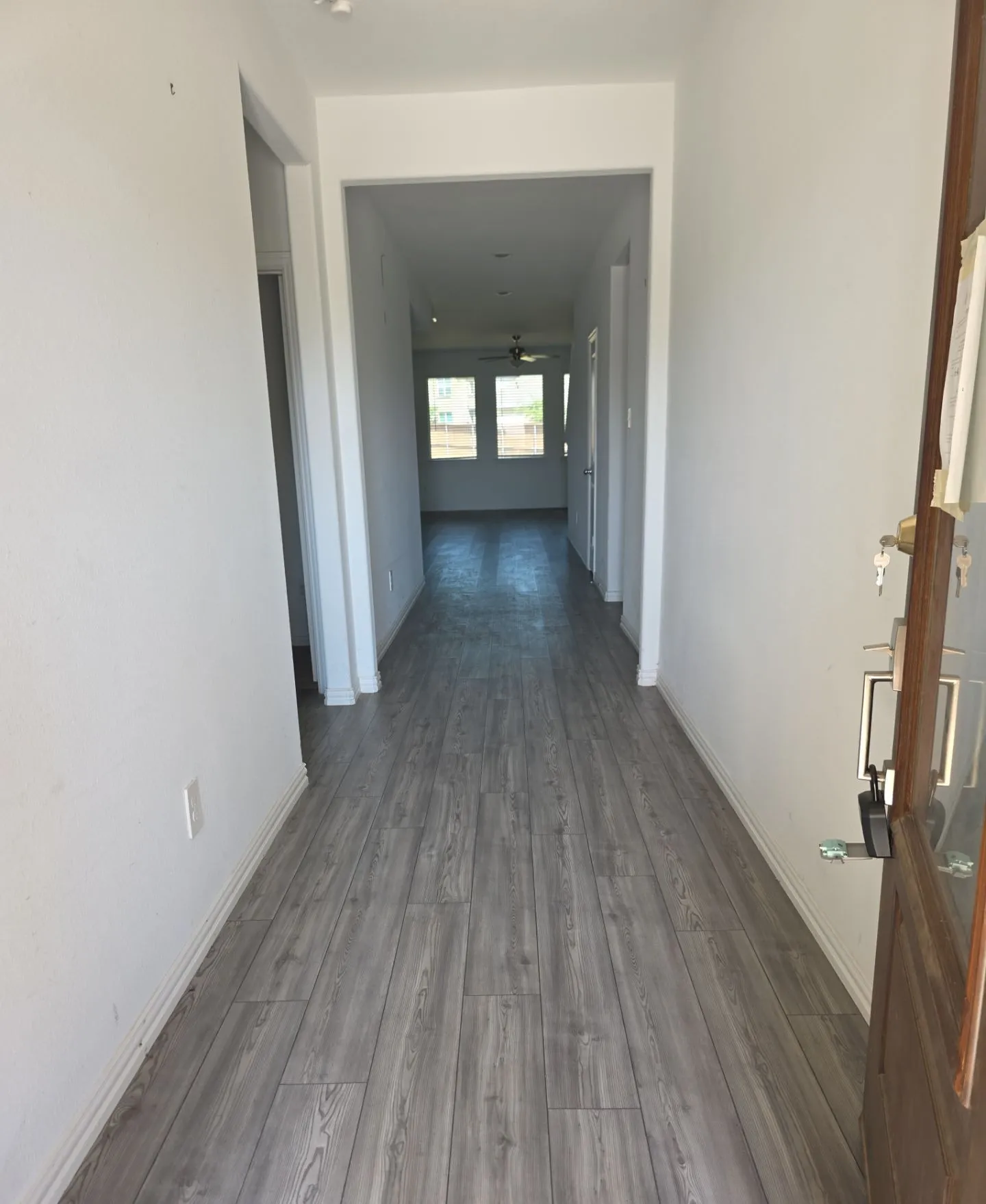 Single Family Residence For Sale in Kaufman County , 3955 Bellingham Lane, Heartland, Texas 75126, 4 Bedroom, 3 Bathroom, 2 Garage spaces, 2,546 Sqft, built in 2022, mls#21396553, Real Estate Agent in Heartland, Homes For Sale in Kaufman county, Homes For Sale in Heartland, Realtor in Heartland Texas, Real Estate Brokerage Independent Realty Texas, Luminita Cordes Realtor