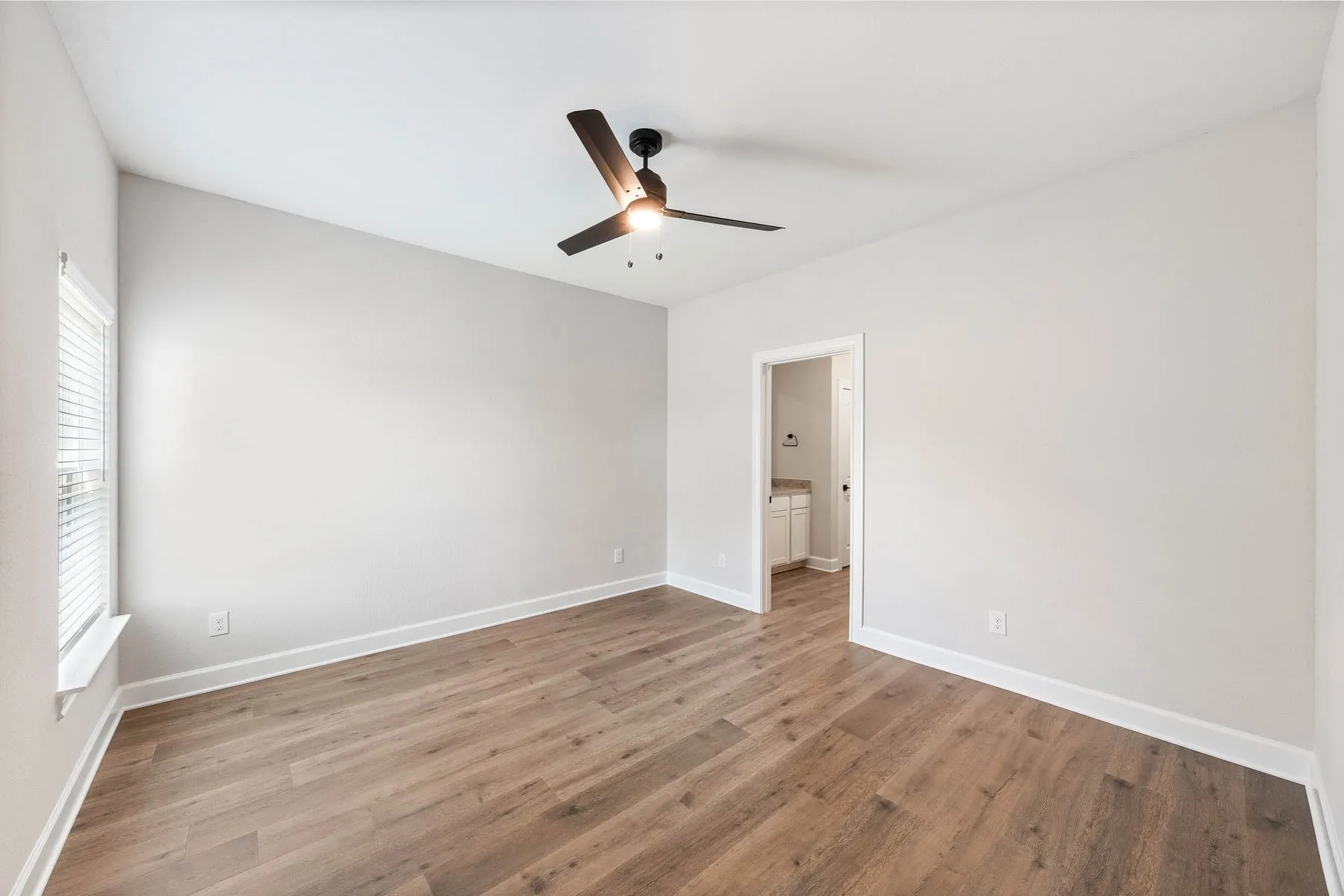 Single Family Residence For Sale in Dallas County , 1020 Cypress Avenue, Hutchins, Texas 75141, 3 Bedroom, 2 Bathroom, 2 Garage spaces, 1,229 Sqft, built in 2026, mls#21396577, Real Estate Agent in Hutchins, Homes For Sale in Dallas county, Homes For Sale in Hutchins, Realtor in Hutchins Texas, Real Estate Brokerage Independent Realty Texas, Luminita Cordes Realtor