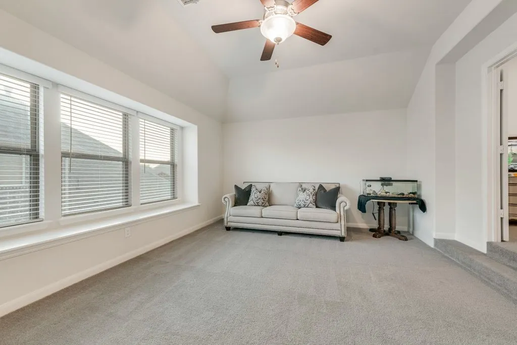 Single Family Residence For Rent in Rockwall County , 1302 Middleton Drive, Rockwall, Texas 75087, 5 Bedroom, 5 Bathroom, 3 Garage spaces, 3,668 Sqft, built in 2021, mls#21396405, Real Estate Agent in Rockwall, Homes For Rent in Rockwall county, Homes For Rent in Rockwall, Realtor in Rockwall Texas, Real Estate Brokerage Independent Realty Texas, Luminita Cordes Realtor