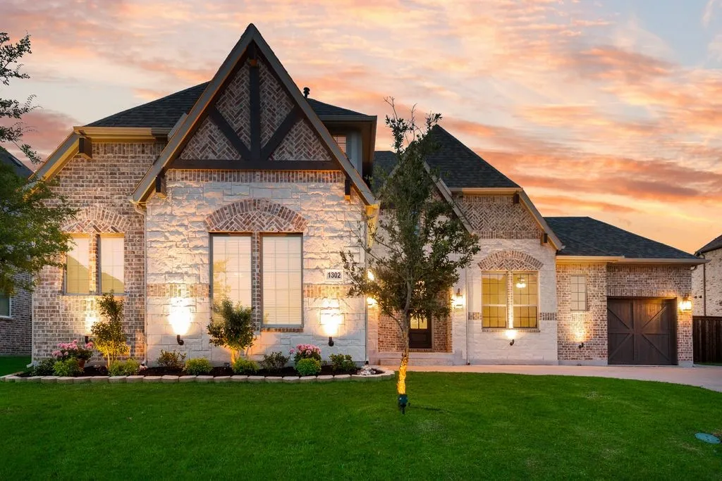 Single Family Residence For Rent in Rockwall County , 1302 Middleton Drive, Rockwall, Texas 75087, 5 Bedroom, 5 Bathroom, 3 Garage spaces, 3,668 Sqft, built in 2021, mls#21396405, Real Estate Agent in Rockwall, Homes For Rent in Rockwall county, Homes For Rent in Rockwall, Realtor in Rockwall Texas, Real Estate Brokerage Independent Realty Texas, Luminita Cordes Realtor
