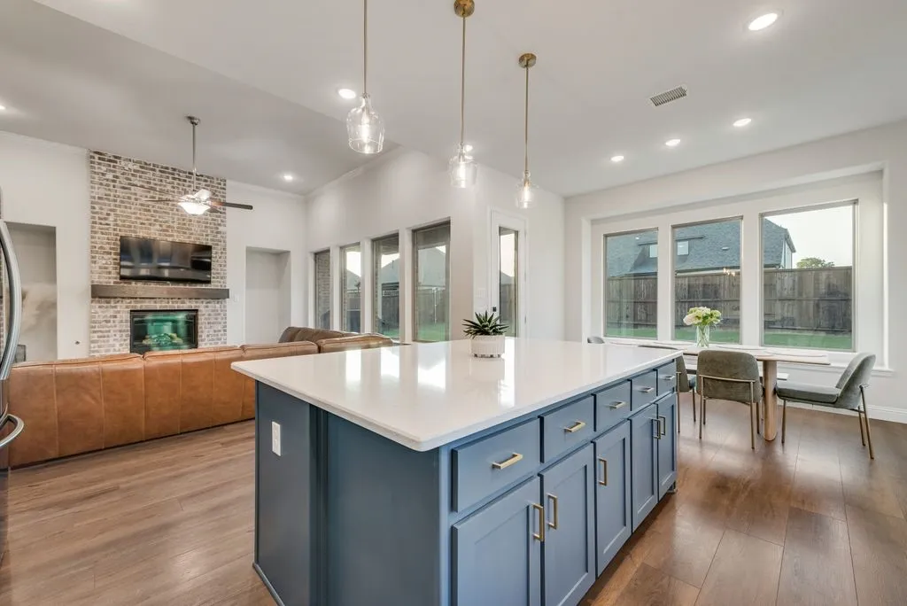 Single Family Residence For Rent in Rockwall County , 1302 Middleton Drive, Rockwall, Texas 75087, 5 Bedroom, 5 Bathroom, 3 Garage spaces, 3,668 Sqft, built in 2021, mls#21396405, Real Estate Agent in Rockwall, Homes For Rent in Rockwall county, Homes For Rent in Rockwall, Realtor in Rockwall Texas, Real Estate Brokerage Independent Realty Texas, Luminita Cordes Realtor