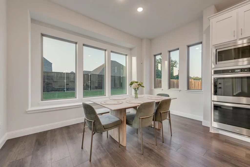 Single Family Residence For Rent in Rockwall County , 1302 Middleton Drive, Rockwall, Texas 75087, 5 Bedroom, 5 Bathroom, 3 Garage spaces, 3,668 Sqft, built in 2021, mls#21396405, Real Estate Agent in Rockwall, Homes For Rent in Rockwall county, Homes For Rent in Rockwall, Realtor in Rockwall Texas, Real Estate Brokerage Independent Realty Texas, Luminita Cordes Realtor