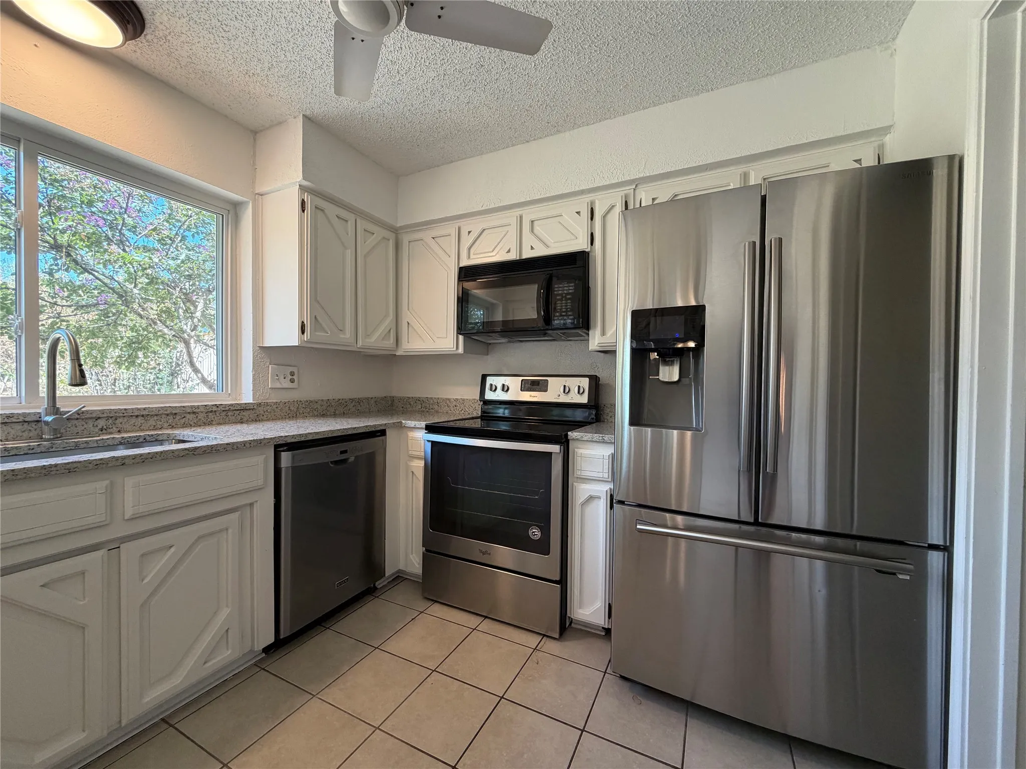 Single Family Residence For Sale in Tarrant County , 3606 Grissom Drive, Arlington, Texas 76016, 3 Bedroom, 2 Bathroom, 2 Garage spaces, 1,634 Sqft, built in 1978, mls#21396248, Real Estate Agent in Arlington, Homes For Sale in Tarrant county, Homes For Sale in Arlington, Realtor in Arlington Texas, Real Estate Brokerage Independent Realty Texas, Luminita Cordes Realtor