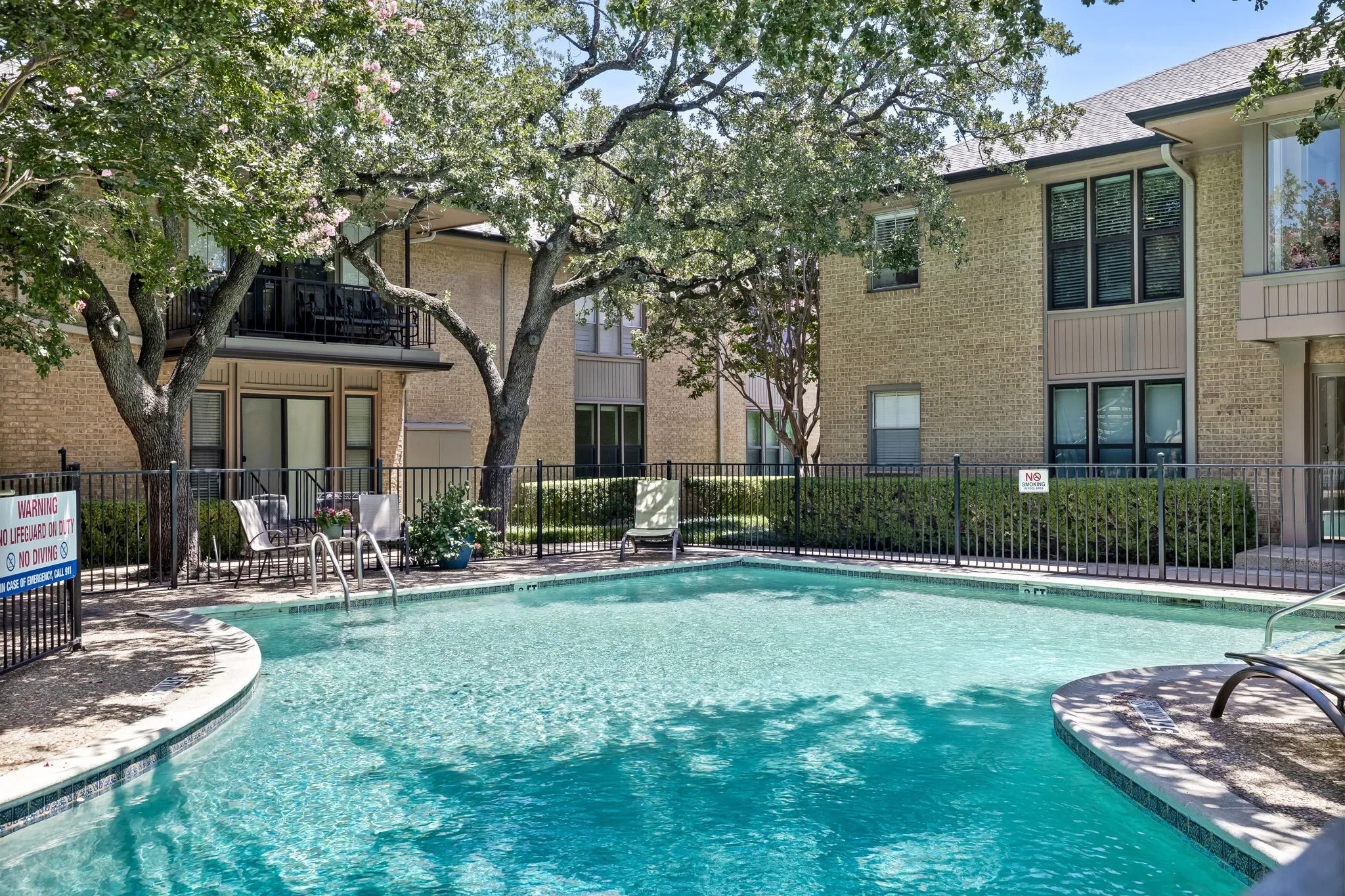 Condominium For Sale in Dallas County , 10719 Villager Road A, Dallas, Texas 75230, 2 Bedroom, 3 Bathroom, Garage spaces, 1,722 Sqft, built in 1969, mls#21392372, Real Estate Agent in Dallas, Homes For Sale in Dallas county, Homes For Sale in Dallas, Realtor in Dallas Texas, Real Estate Brokerage Independent Realty Texas, Luminita Cordes Realtor