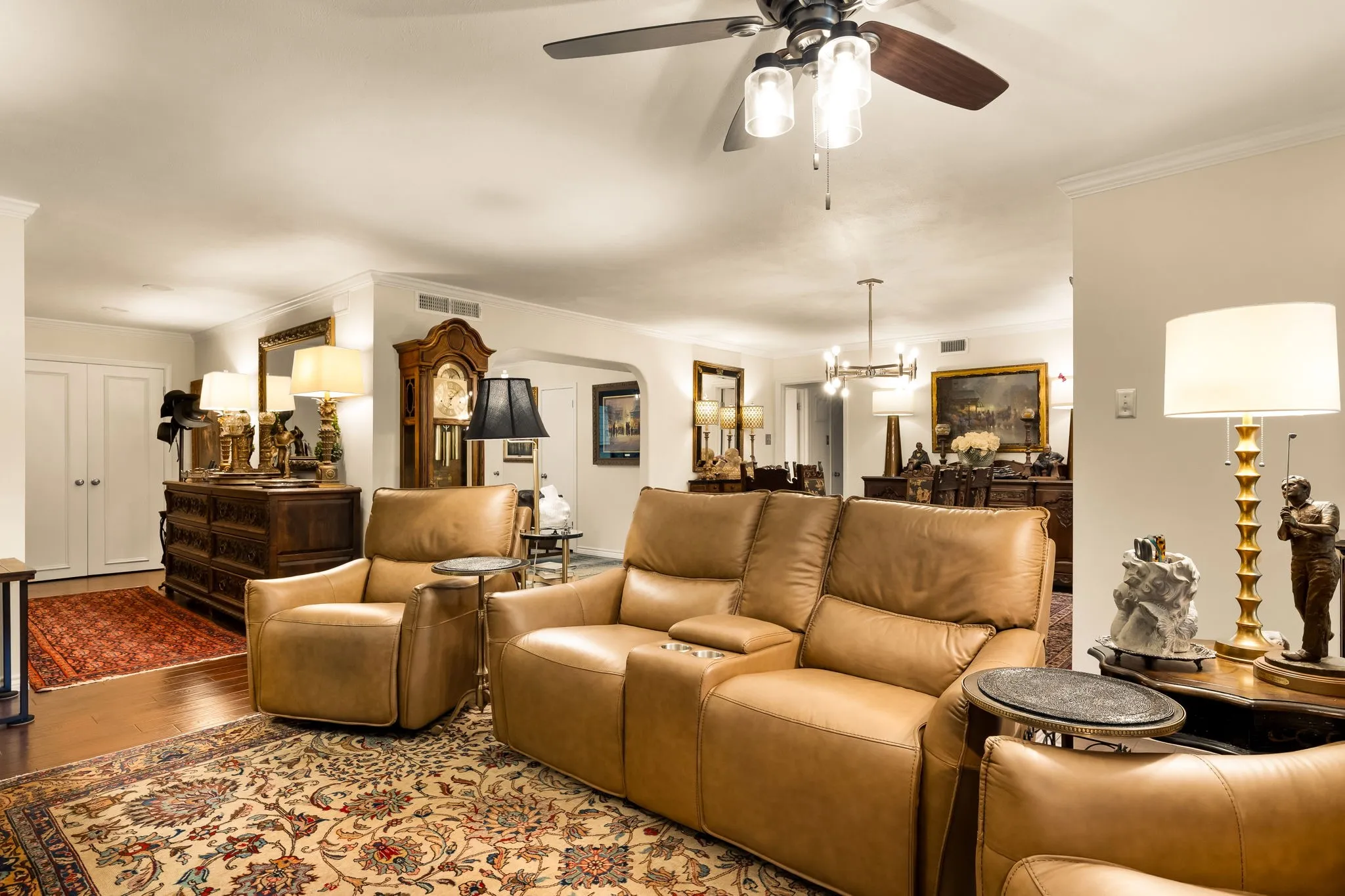 Condominium For Sale in Dallas County , 10719 Villager Road A, Dallas, Texas 75230, 2 Bedroom, 3 Bathroom, Garage spaces, 1,722 Sqft, built in 1969, mls#21392372, Real Estate Agent in Dallas, Homes For Sale in Dallas county, Homes For Sale in Dallas, Realtor in Dallas Texas, Real Estate Brokerage Independent Realty Texas, Luminita Cordes Realtor