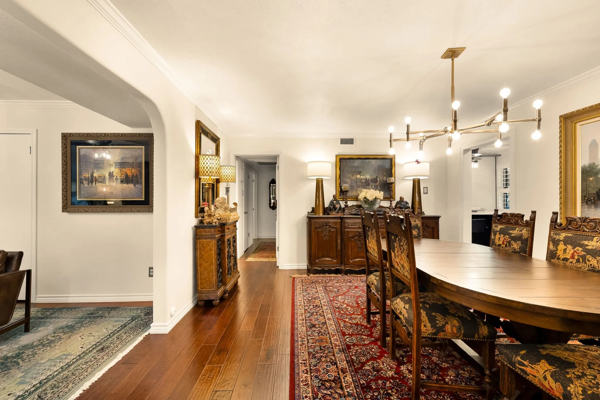 Condominium For Sale in Dallas County , 10719 Villager Road A, Dallas, Texas 75230, 2 Bedroom, 3 Bathroom, Garage spaces, 1,722 Sqft, built in 1969, mls#21392372, Real Estate Agent in Dallas, Homes For Sale in Dallas county, Homes For Sale in Dallas, Realtor in Dallas Texas, Real Estate Brokerage Independent Realty Texas, Luminita Cordes Realtor