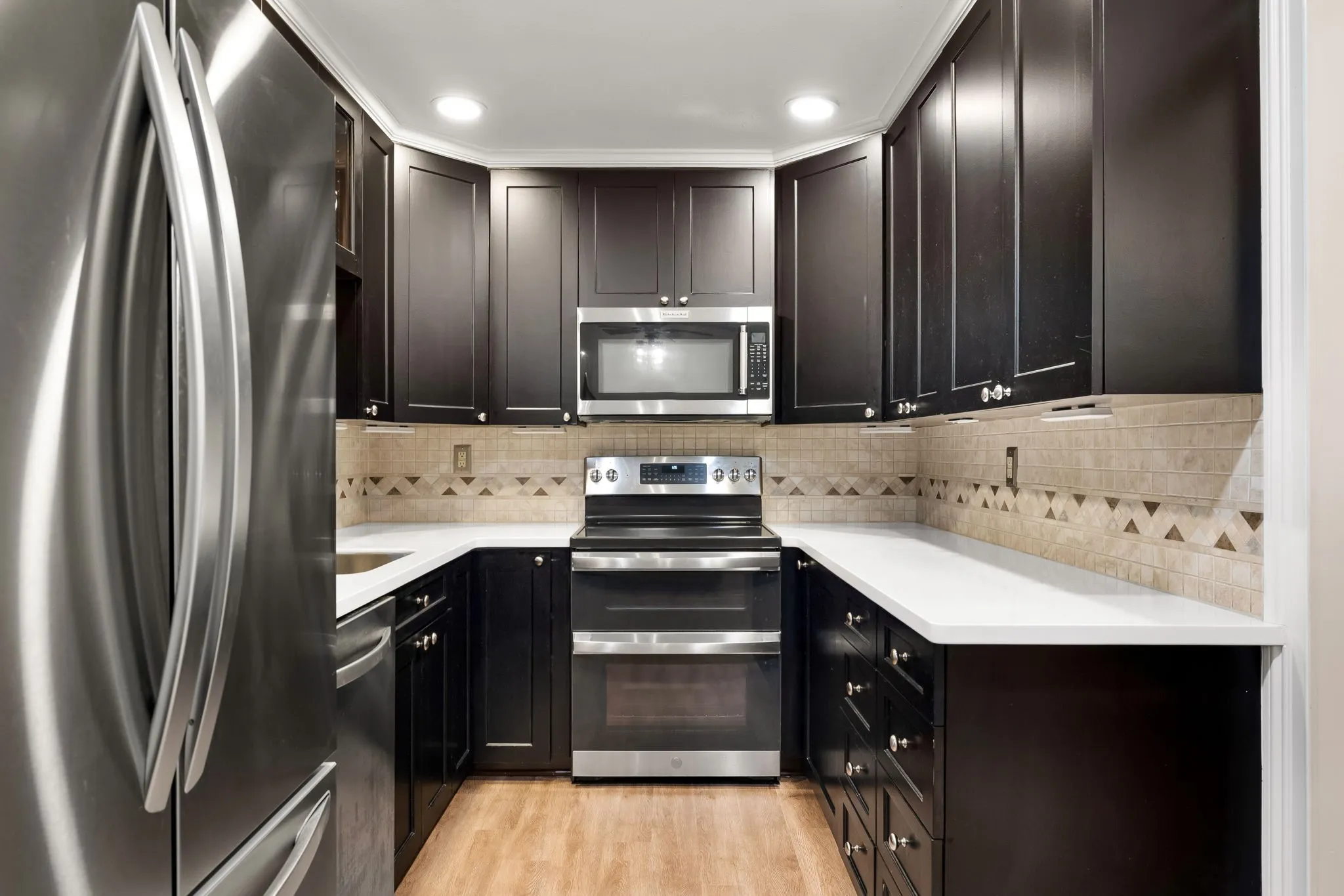 Condominium For Sale in Dallas County , 10719 Villager Road A, Dallas, Texas 75230, 2 Bedroom, 3 Bathroom, Garage spaces, 1,722 Sqft, built in 1969, mls#21392372, Real Estate Agent in Dallas, Homes For Sale in Dallas county, Homes For Sale in Dallas, Realtor in Dallas Texas, Real Estate Brokerage Independent Realty Texas, Luminita Cordes Realtor
