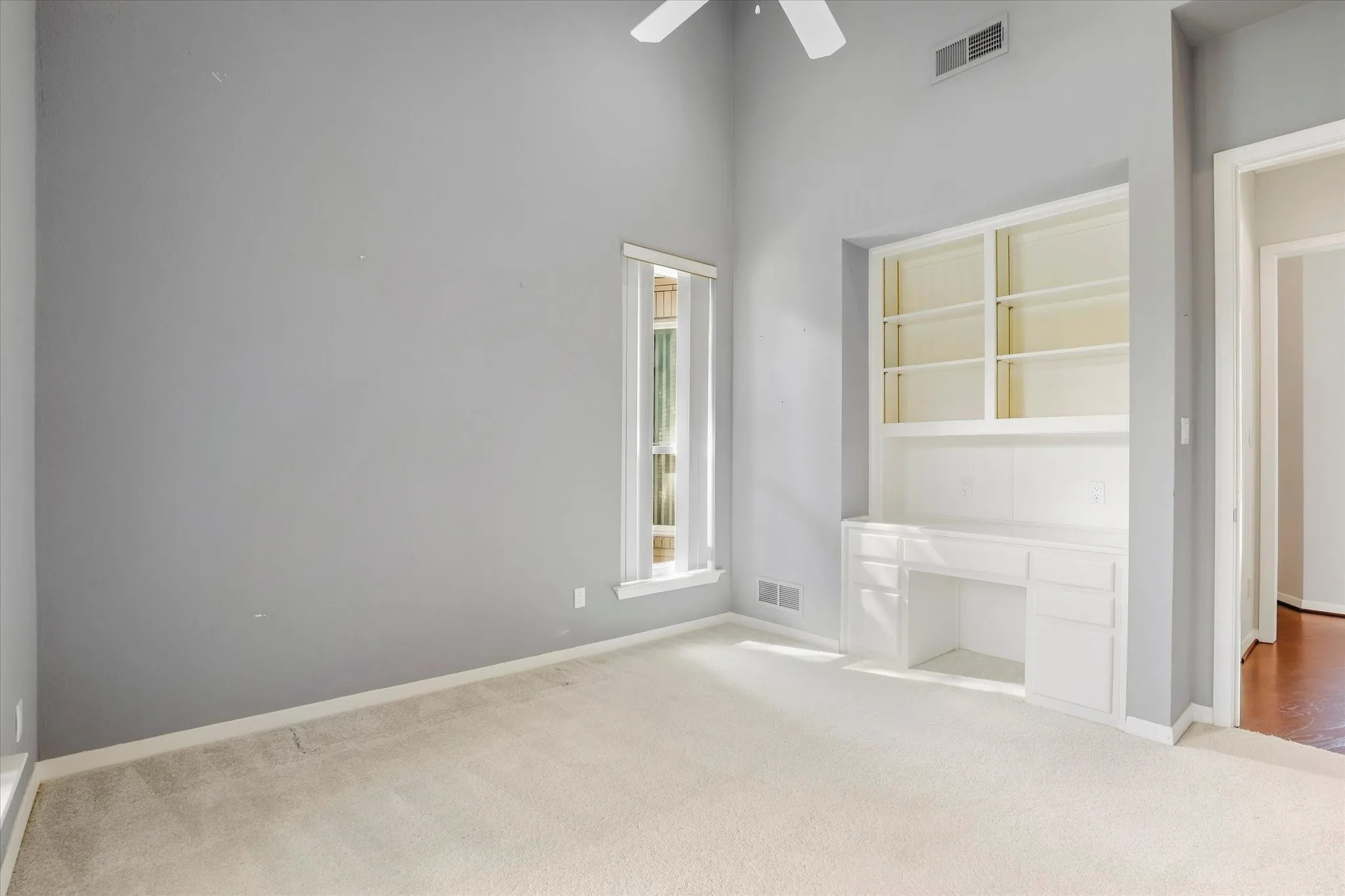 Single Family Residence For Sale in Collin County , 5872 Bridle Bend Court, Plano, Texas 75093, 4 Bedroom, 4 Bathroom, 3 Garage spaces, 4,181 Sqft, built in 1988, mls#21396534, Real Estate Agent in Plano, Homes For Sale in Collin county, Homes For Sale in Plano, Realtor in Plano Texas, Real Estate Brokerage Independent Realty Texas, Luminita Cordes Realtor