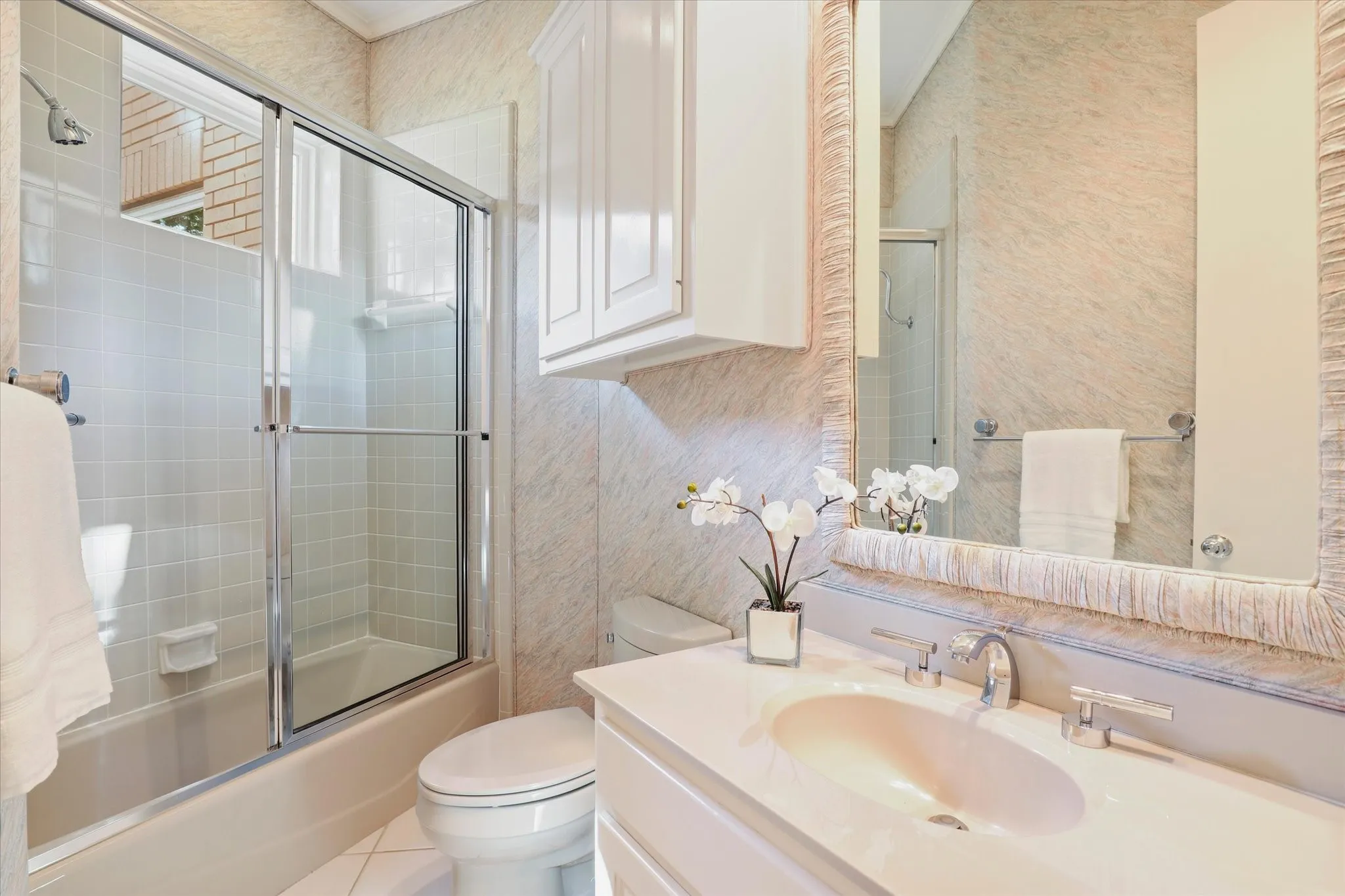Single Family Residence For Sale in Collin County , 5872 Bridle Bend Court, Plano, Texas 75093, 4 Bedroom, 4 Bathroom, 3 Garage spaces, 4,181 Sqft, built in 1988, mls#21396534, Real Estate Agent in Plano, Homes For Sale in Collin county, Homes For Sale in Plano, Realtor in Plano Texas, Real Estate Brokerage Independent Realty Texas, Luminita Cordes Realtor