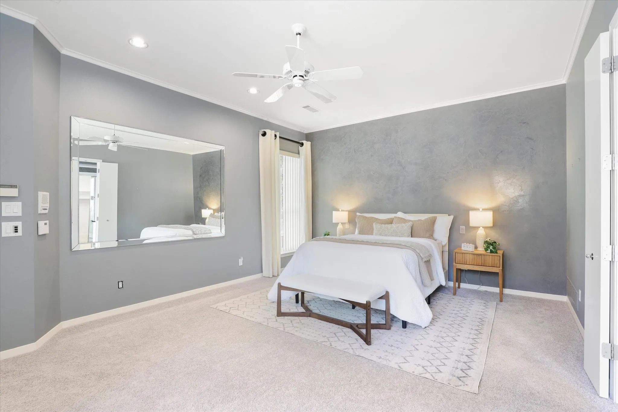 Single Family Residence For Sale in Collin County , 5872 Bridle Bend Court, Plano, Texas 75093, 4 Bedroom, 4 Bathroom, 3 Garage spaces, 4,181 Sqft, built in 1988, mls#21396534, Real Estate Agent in Plano, Homes For Sale in Collin county, Homes For Sale in Plano, Realtor in Plano Texas, Real Estate Brokerage Independent Realty Texas, Luminita Cordes Realtor