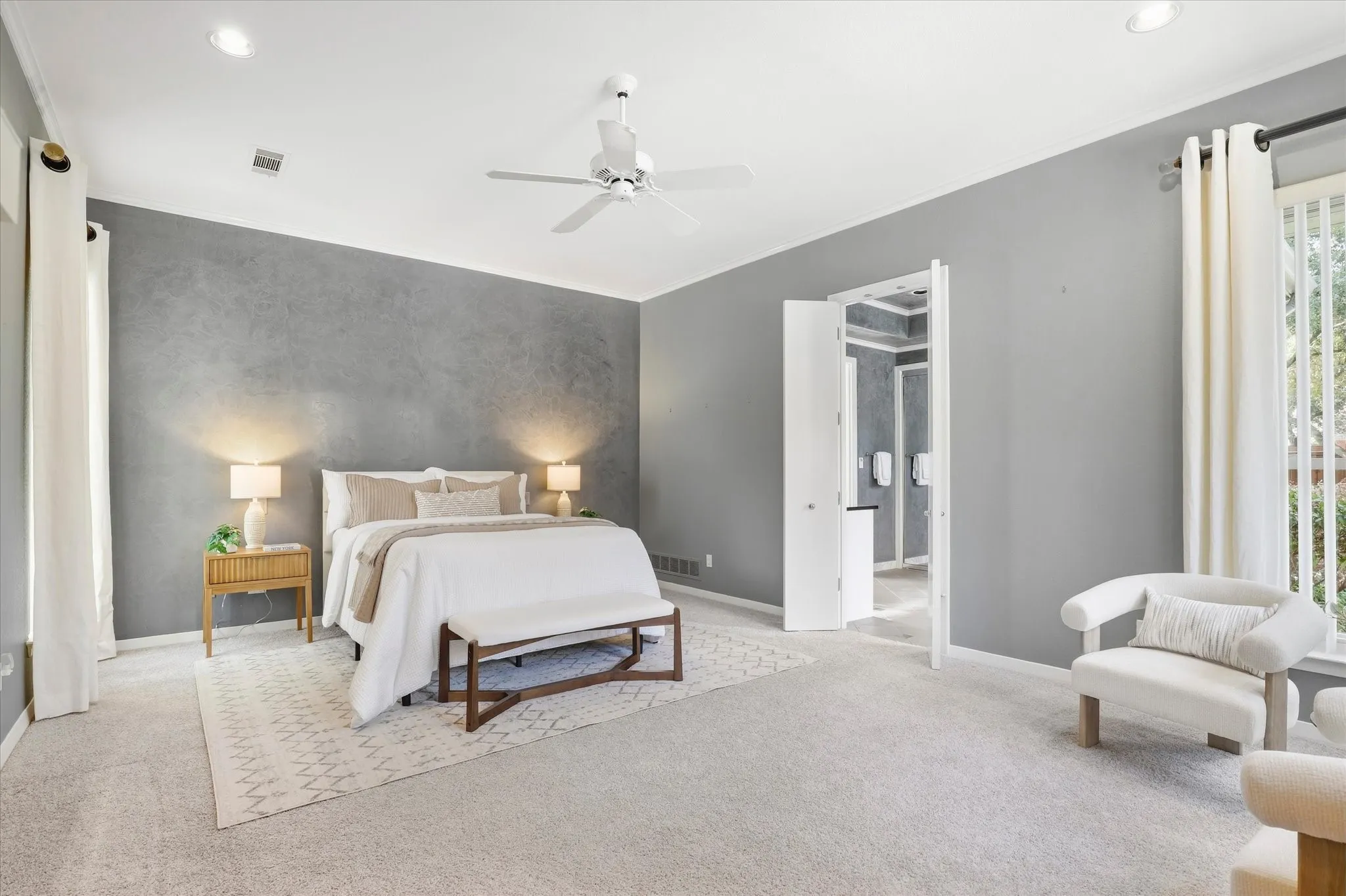 Primary Bedoom