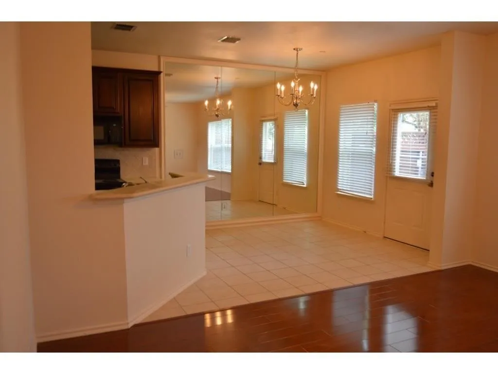 Townhouse For Sale in Collin County , 8605 Brunswick Drive, Plano, Texas 75024, 2 Bedroom, 2 Bathroom, 2 Garage spaces, 1,597 Sqft, built in 2004, mls#21394708, Real Estate Agent in Plano, Homes For Sale in Collin county, Homes For Sale in Plano, Realtor in Plano Texas, Real Estate Brokerage Independent Realty Texas, Luminita Cordes Realtor