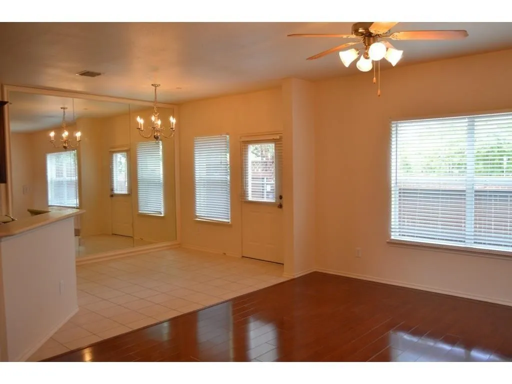 Townhouse For Sale in Collin County , 8605 Brunswick Drive, Plano, Texas 75024, 2 Bedroom, 2 Bathroom, 2 Garage spaces, 1,597 Sqft, built in 2004, mls#21394708, Real Estate Agent in Plano, Homes For Sale in Collin county, Homes For Sale in Plano, Realtor in Plano Texas, Real Estate Brokerage Independent Realty Texas, Luminita Cordes Realtor