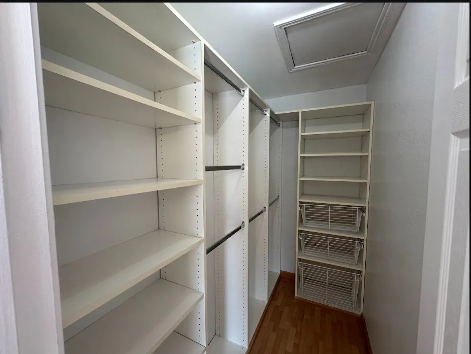 Single Family Residence For Rent in Dallas County , 1123 Hemlock Drive, De Soto, Texas 75115, 3 Bedroom, 3 Bathroom, 2 Garage spaces, 1,493 Sqft, built in 1985, mls#21393148, Real Estate Agent in De Soto, Homes For Rent in Dallas county, Homes For Rent in De Soto, Realtor in De Soto Texas, Real Estate Brokerage Independent Realty Texas, Luminita Cordes Realtor