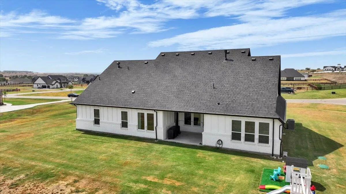 Single Family Residence For Sale in Tarrant County , 4704 Tay Terrace, Fort Worth, Texas 76179, 4 Bedroom, 3 Bathroom, 3 Garage spaces, 2,830 Sqft, built in 2025, mls#21396599, Real Estate Agent in Fort Worth, Homes For Sale in Tarrant county, Homes For Sale in Fort Worth, Realtor in Fort Worth Texas, Real Estate Brokerage Independent Realty Texas, Luminita Cordes Realtor