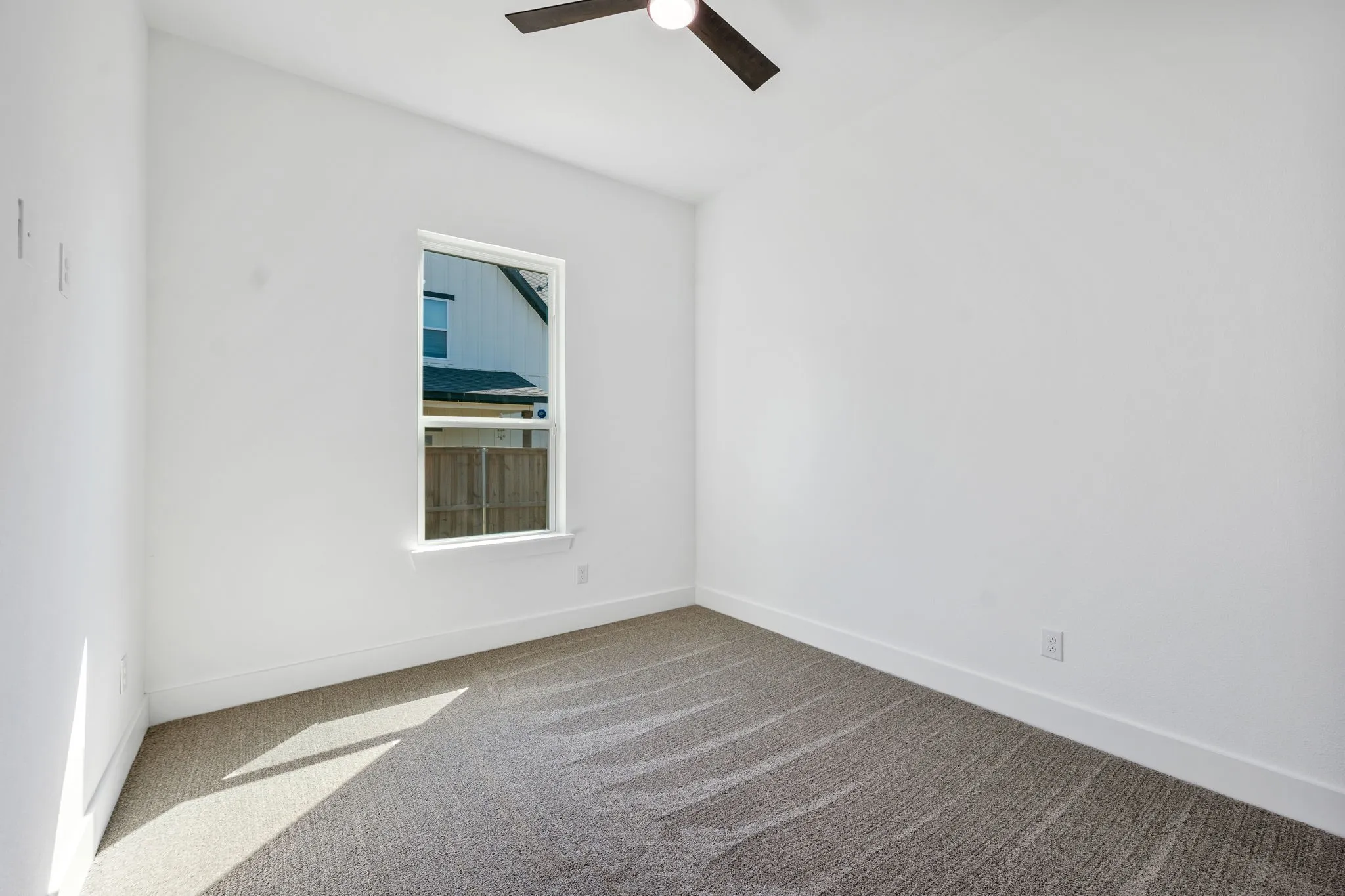 Single Family Residence For Sale in Hunt County , 3220 Houston Street, Greenville, Texas 75401, 4 Bedroom, 2 Bathroom, 2 Garage spaces, 1,833 Sqft, built in 2024, mls#21394071, Real Estate Agent in Greenville, Homes For Sale in Hunt county, Homes For Sale in Greenville, Realtor in Greenville Texas, Real Estate Brokerage Independent Realty Texas, Luminita Cordes Realtor