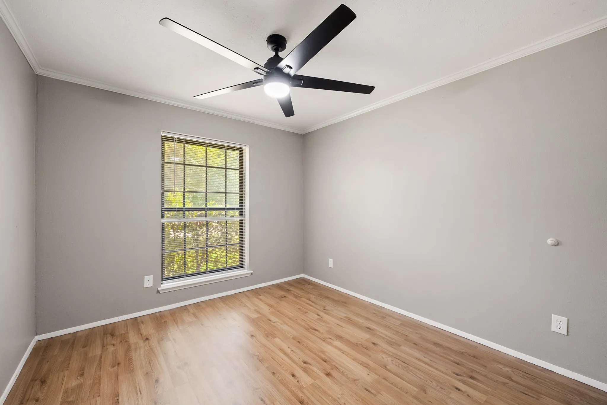 Single Family Residence For Rent in Dallas County , 2917 Abston Drive, Mesquite, Texas 75150, 3 Bedroom, 2 Bathroom, 2 Garage spaces, 1,727 Sqft, built in 1968, mls#21396604, Real Estate Agent in Mesquite, Homes For Rent in Dallas county, Homes For Rent in Mesquite, Realtor in Mesquite Texas, Real Estate Brokerage Independent Realty Texas, Luminita Cordes Realtor