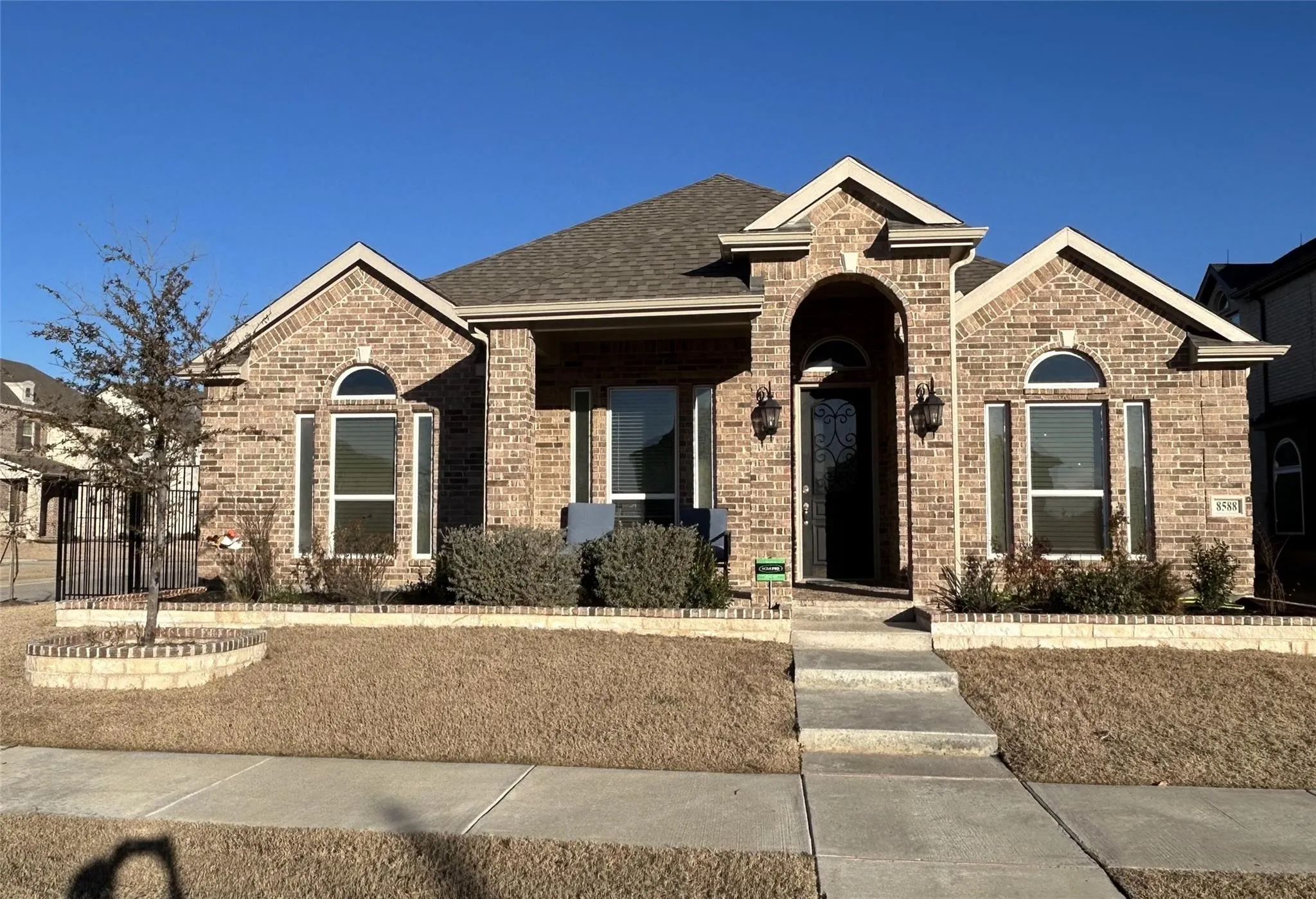 Single Family Residence For Rent in Denton County , 8588 Bachman Lane, Frisco, Texas 75036, 3 Bedroom, 2 Bathroom, 2 Garage spaces, 1,928 Sqft, built in 2022, mls#21396608, Real Estate Agent in Frisco, Homes For Rent in Denton county, Homes For Rent in Frisco, Realtor in Frisco Texas, Real Estate Brokerage Independent Realty Texas, Luminita Cordes Realtor