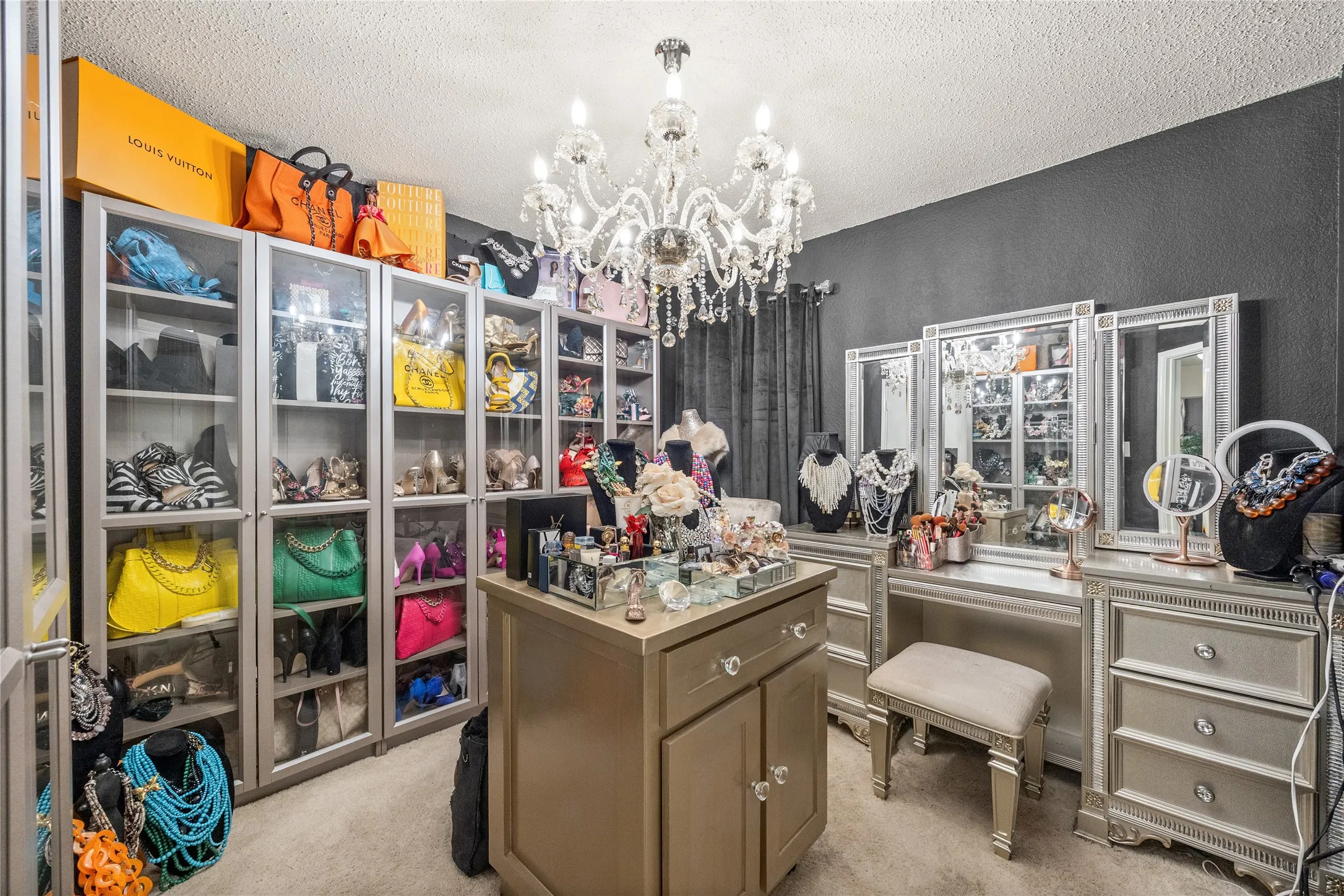 4TH BEDROOM USED AS A GLAM ROOM