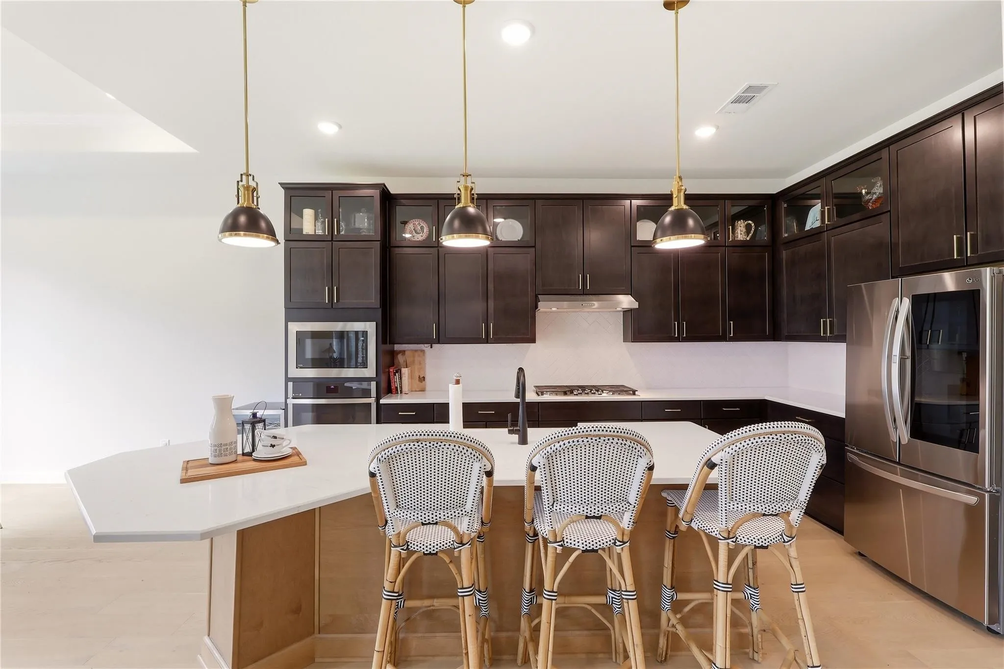 Single Family Residence For Rent in Rockwall County , 1721 Salvatore Lane, Mclendon Chisholm, Texas 75032, 3 Bedroom, 3 Bathroom, 2 Garage spaces, 2,722 Sqft, built in 2023, mls#21396616, Real Estate Agent in Mclendon Chisholm, Homes For Rent in Rockwall county, Homes For Rent in Mclendon Chisholm, Realtor in Mclendon Chisholm Texas, Real Estate Brokerage Independent Realty Texas, Luminita Cordes Realtor