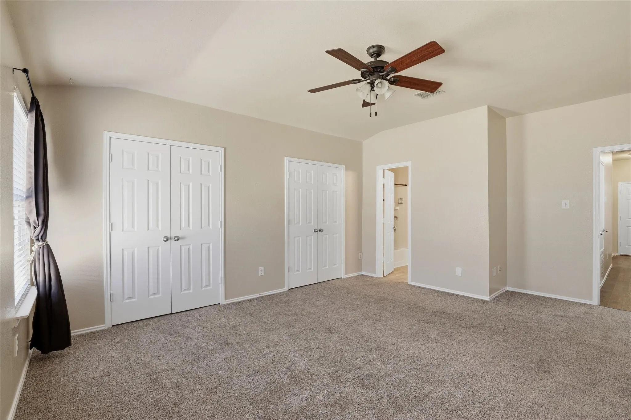 Single Family Residence For Sale in Collin County , 2328 Gabriel Drive, Mc Kinney, Texas 75071, 3 Bedroom, 2 Bathroom, 2 Garage spaces, 1,440 Sqft, built in 2005, mls#21396615, Real Estate Agent in Mc Kinney, Homes For Sale in Collin county, Homes For Sale in Mc Kinney, Realtor in Mc Kinney Texas, Real Estate Brokerage Independent Realty Texas, Luminita Cordes Realtor