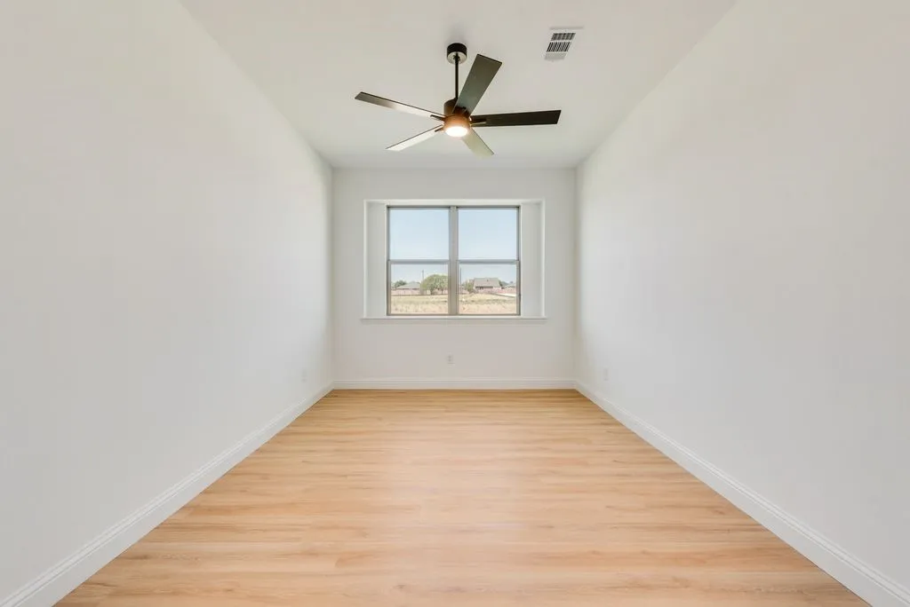 Single Family Residence For Sale in Denton County , 7006 Lilly Lane, Sanger, Texas 76266, 5 Bedroom, 3 Bathroom, 3 Garage spaces, 2,738 Sqft, built in 2026, mls#21396617, Real Estate Agent in Sanger, Homes For Sale in Denton county, Homes For Sale in Sanger, Realtor in Sanger Texas, Real Estate Brokerage Independent Realty Texas, Luminita Cordes Realtor