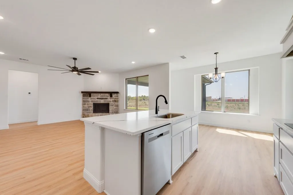 Single Family Residence For Sale in Denton County , 7006 Lilly Lane, Sanger, Texas 76266, 5 Bedroom, 3 Bathroom, 3 Garage spaces, 2,738 Sqft, built in 2026, mls#21396617, Real Estate Agent in Sanger, Homes For Sale in Denton county, Homes For Sale in Sanger, Realtor in Sanger Texas, Real Estate Brokerage Independent Realty Texas, Luminita Cordes Realtor