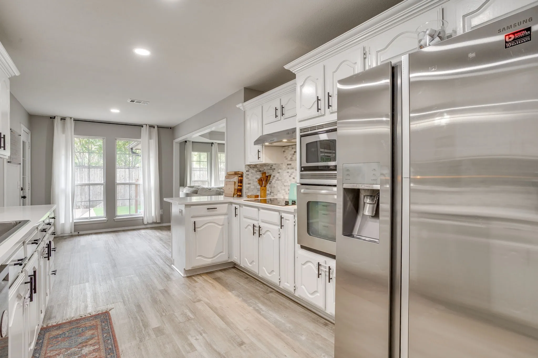 Single Family Residence For Sale in Denton County , 2637 Surrey Woods Road, Flower Mound, Texas 75028, 4 Bedroom, 3 Bathroom, 2 Garage spaces, 2,353 Sqft, built in 1988, mls#21396529, Real Estate Agent in Flower Mound, Homes For Sale in Denton county, Homes For Sale in Flower Mound, Realtor in Flower Mound Texas, Real Estate Brokerage Independent Realty Texas, Luminita Cordes Realtor