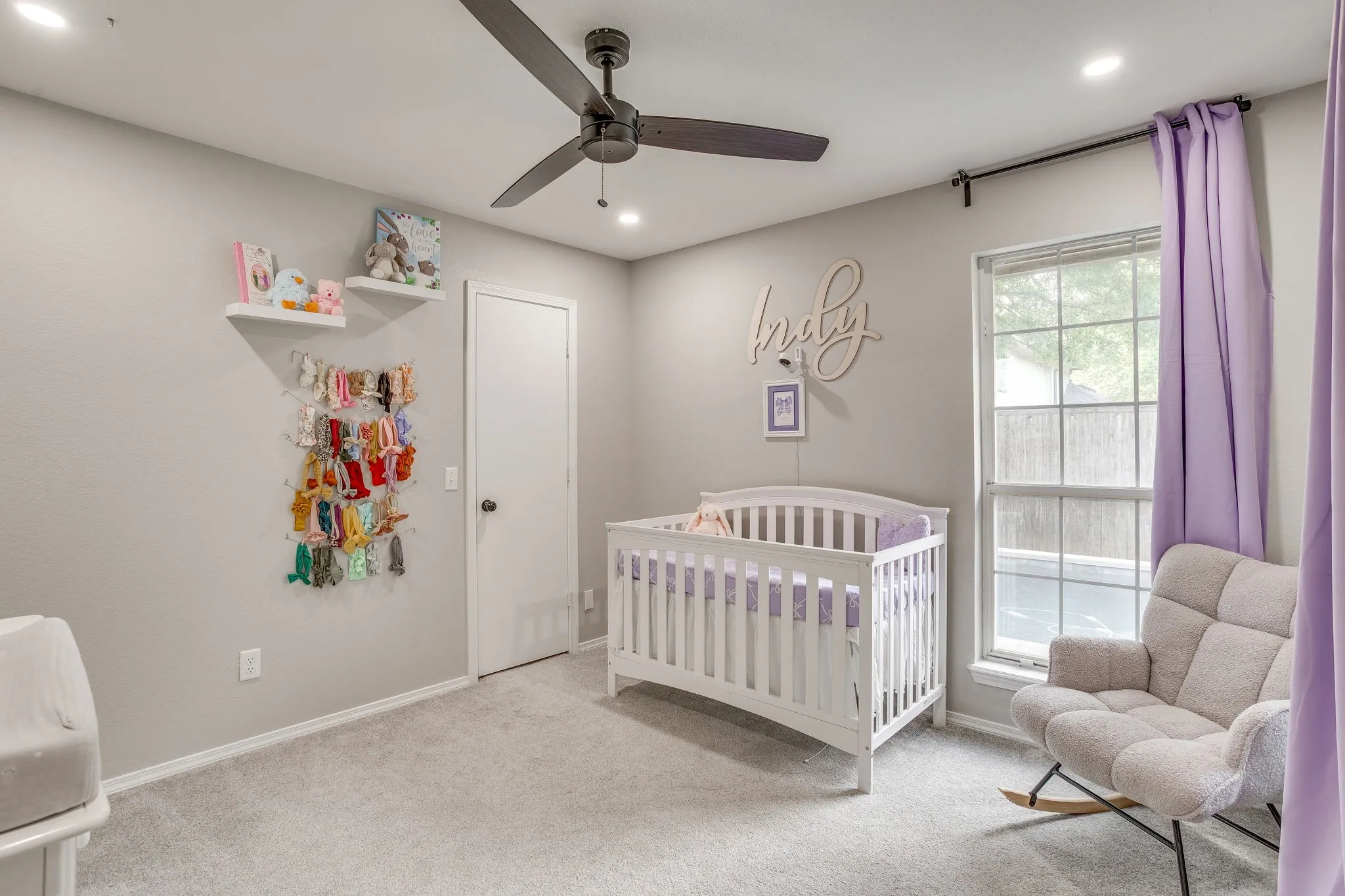 Single Family Residence For Sale in Denton County , 2637 Surrey Woods Road, Flower Mound, Texas 75028, 4 Bedroom, 3 Bathroom, 2 Garage spaces, 2,353 Sqft, built in 1988, mls#21396529, Real Estate Agent in Flower Mound, Homes For Sale in Denton county, Homes For Sale in Flower Mound, Realtor in Flower Mound Texas, Real Estate Brokerage Independent Realty Texas, Luminita Cordes Realtor