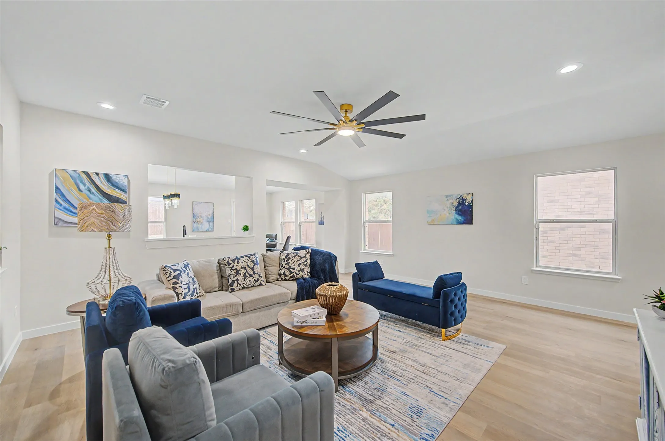Single Family Residence For Rent in Denton County , 1641 Knight Trail, Little Elm, Texas 75036, 4 Bedroom, 2 Bathroom, 2 Garage spaces, 1,873 Sqft, built in 2005, mls#21396629, Real Estate Agent in Little Elm, Homes For Rent in Denton county, Homes For Rent in Little Elm, Realtor in Little Elm Texas, Real Estate Brokerage Independent Realty Texas, Luminita Cordes Realtor