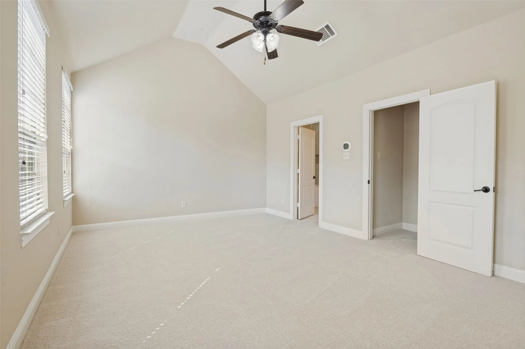 Townhouse For Sale in Denton County , 4412 Fisk Lane, Carrollton, Texas 75010, 3 Bedroom, 4 Bathroom, 2 Garage spaces, 2,238 Sqft, built in 2014, mls#21396168, Real Estate Agent in Carrollton, Homes For Sale in Denton county, Homes For Sale in Carrollton, Realtor in Carrollton Texas, Real Estate Brokerage Independent Realty Texas, Luminita Cordes Realtor