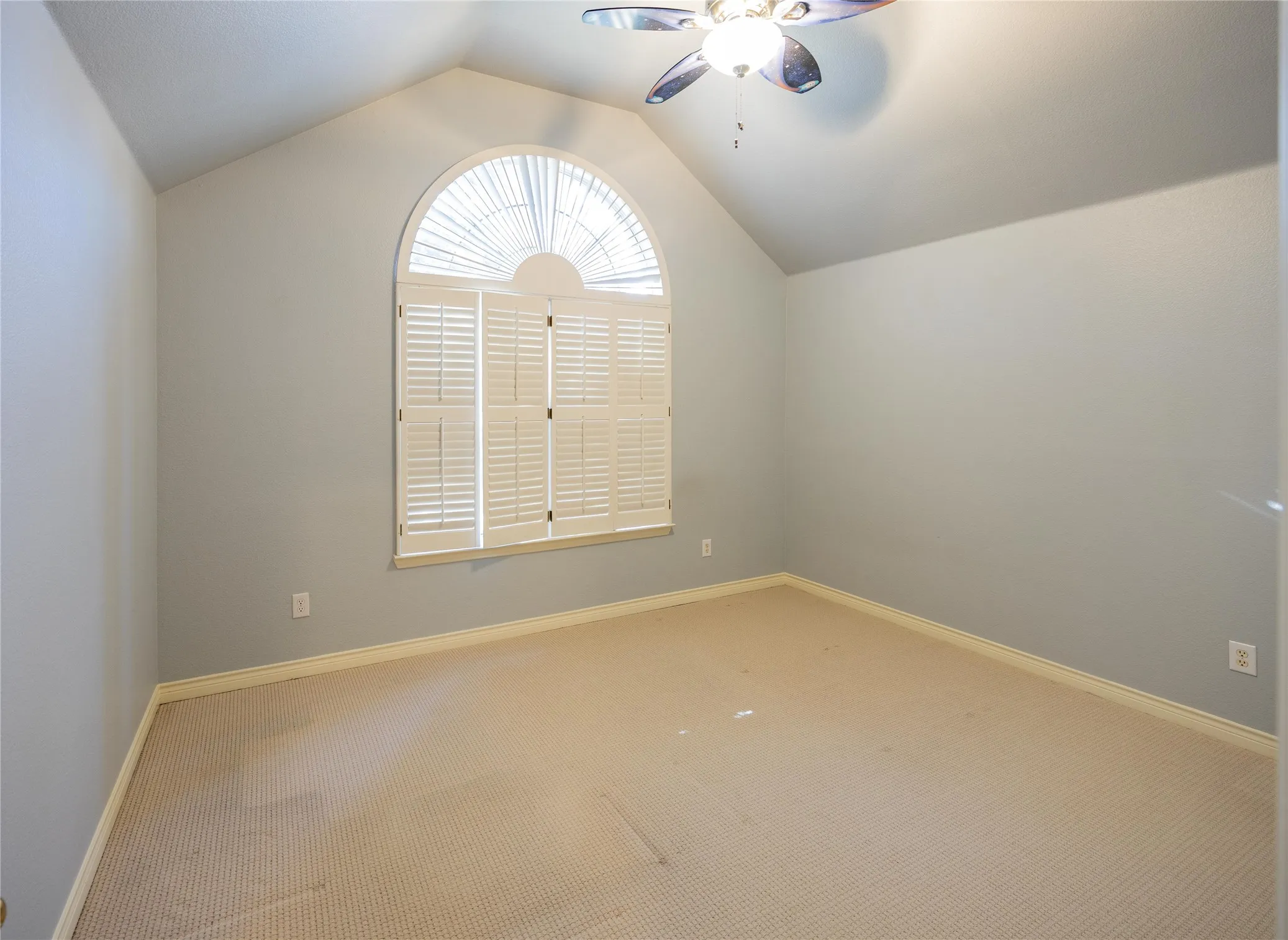 Single Family Residence For Sale in Collin County , 2800 Longtown Drive, Plano, Texas 75093, 5 Bedroom, 4 Bathroom, 3 Garage spaces, 3,927 Sqft, built in 1996, mls#21393505, Real Estate Agent in Plano, Homes For Sale in Collin county, Homes For Sale in Plano, Realtor in Plano Texas, Real Estate Brokerage Independent Realty Texas, Luminita Cordes Realtor