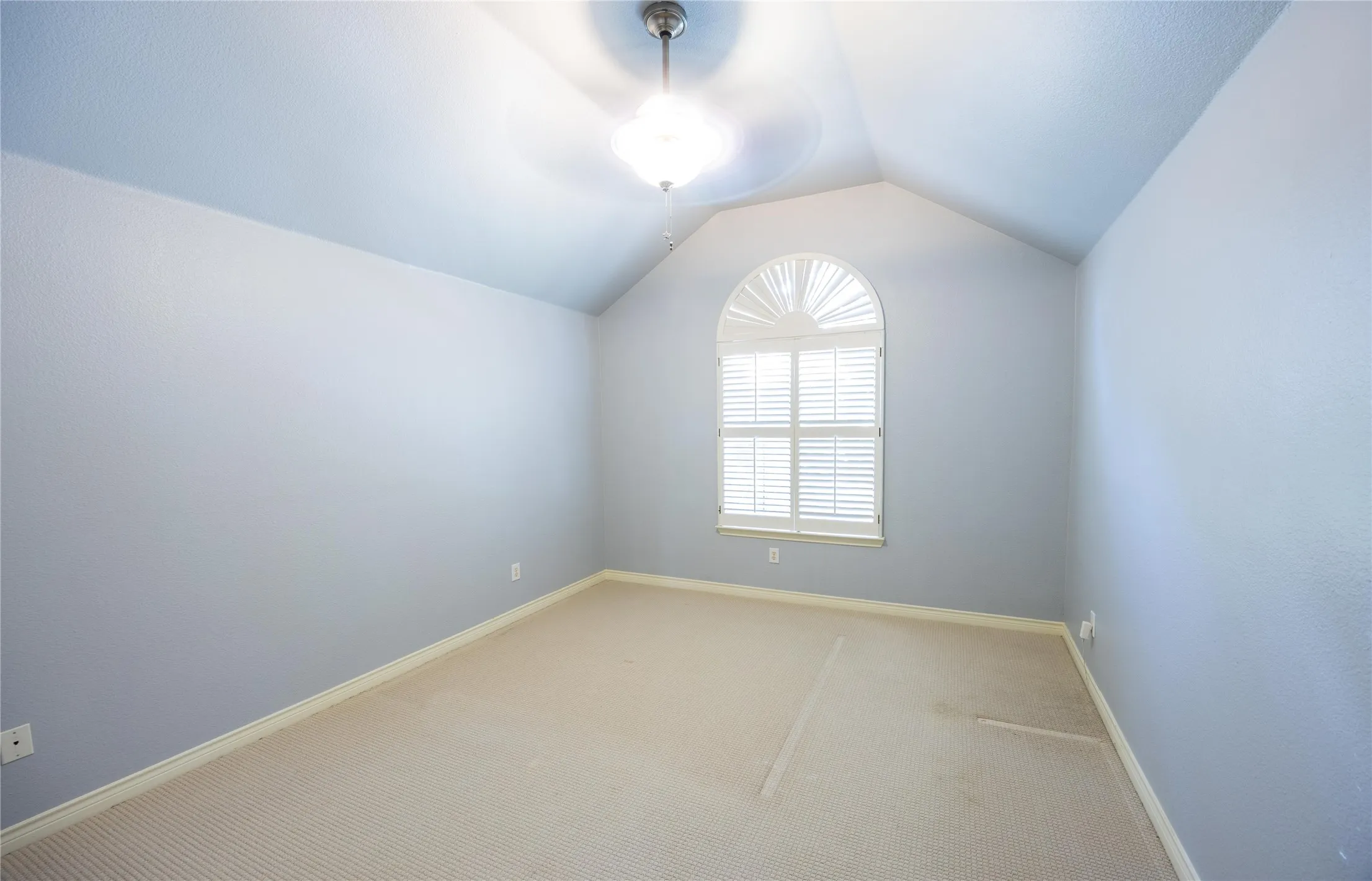 Single Family Residence For Sale in Collin County , 2800 Longtown Drive, Plano, Texas 75093, 5 Bedroom, 4 Bathroom, 3 Garage spaces, 3,927 Sqft, built in 1996, mls#21393505, Real Estate Agent in Plano, Homes For Sale in Collin county, Homes For Sale in Plano, Realtor in Plano Texas, Real Estate Brokerage Independent Realty Texas, Luminita Cordes Realtor