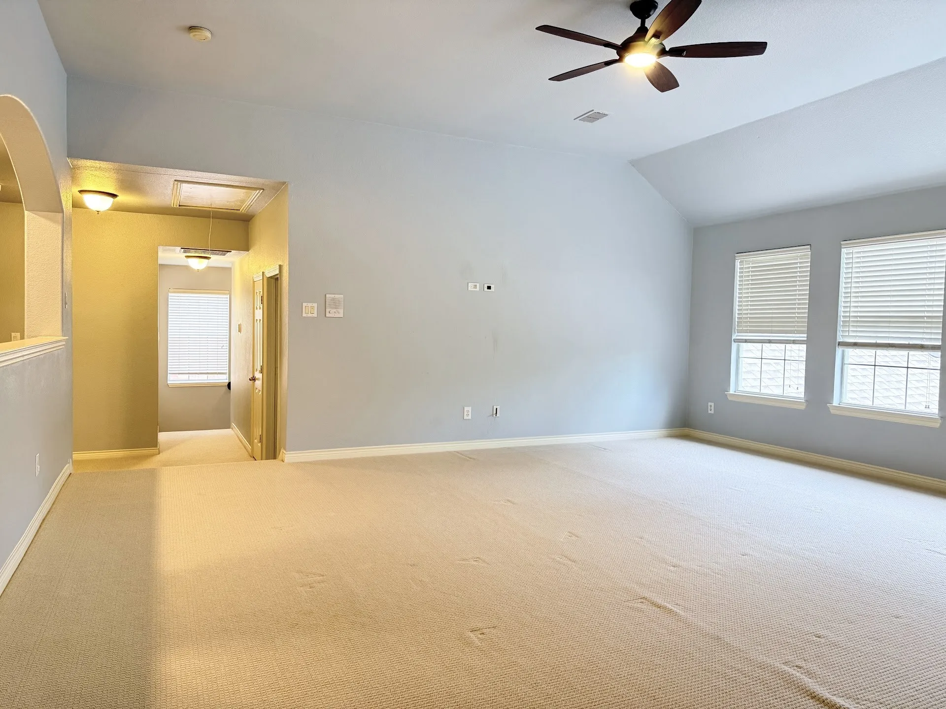 Single Family Residence For Sale in Collin County , 2800 Longtown Drive, Plano, Texas 75093, 5 Bedroom, 4 Bathroom, 3 Garage spaces, 3,927 Sqft, built in 1996, mls#21393505, Real Estate Agent in Plano, Homes For Sale in Collin county, Homes For Sale in Plano, Realtor in Plano Texas, Real Estate Brokerage Independent Realty Texas, Luminita Cordes Realtor