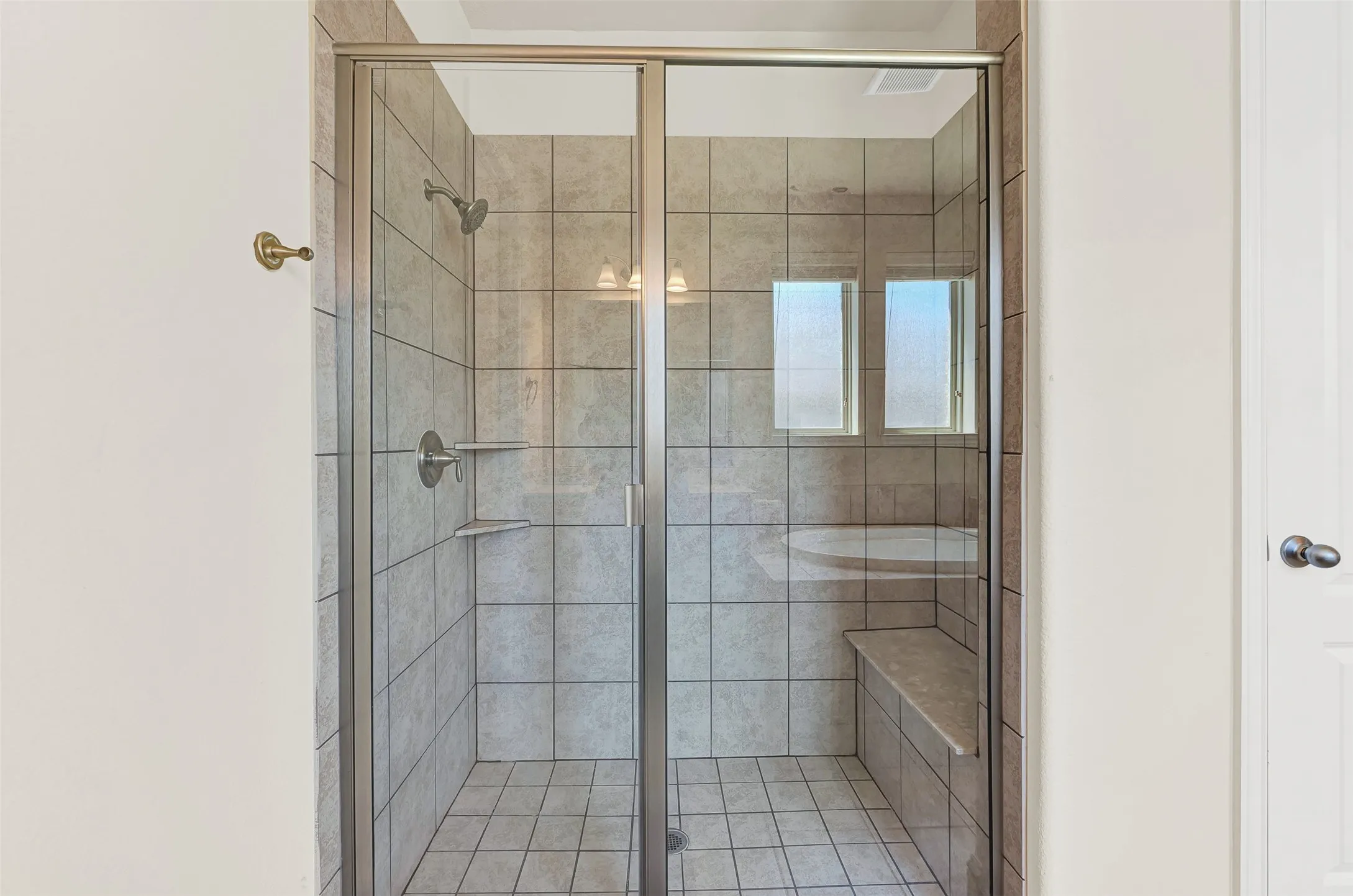 Single Family Residence For Sale in Dallas County , 254 Benwick Drive, Sunnyvale, Texas 75182, 5 Bedroom, 5 Bathroom, 2 Garage spaces, 3,072 Sqft, built in 2016, mls#21396632, Real Estate Agent in Sunnyvale, Homes For Sale in Dallas county, Homes For Sale in Sunnyvale, Realtor in Sunnyvale Texas, Real Estate Brokerage Independent Realty Texas, Luminita Cordes Realtor