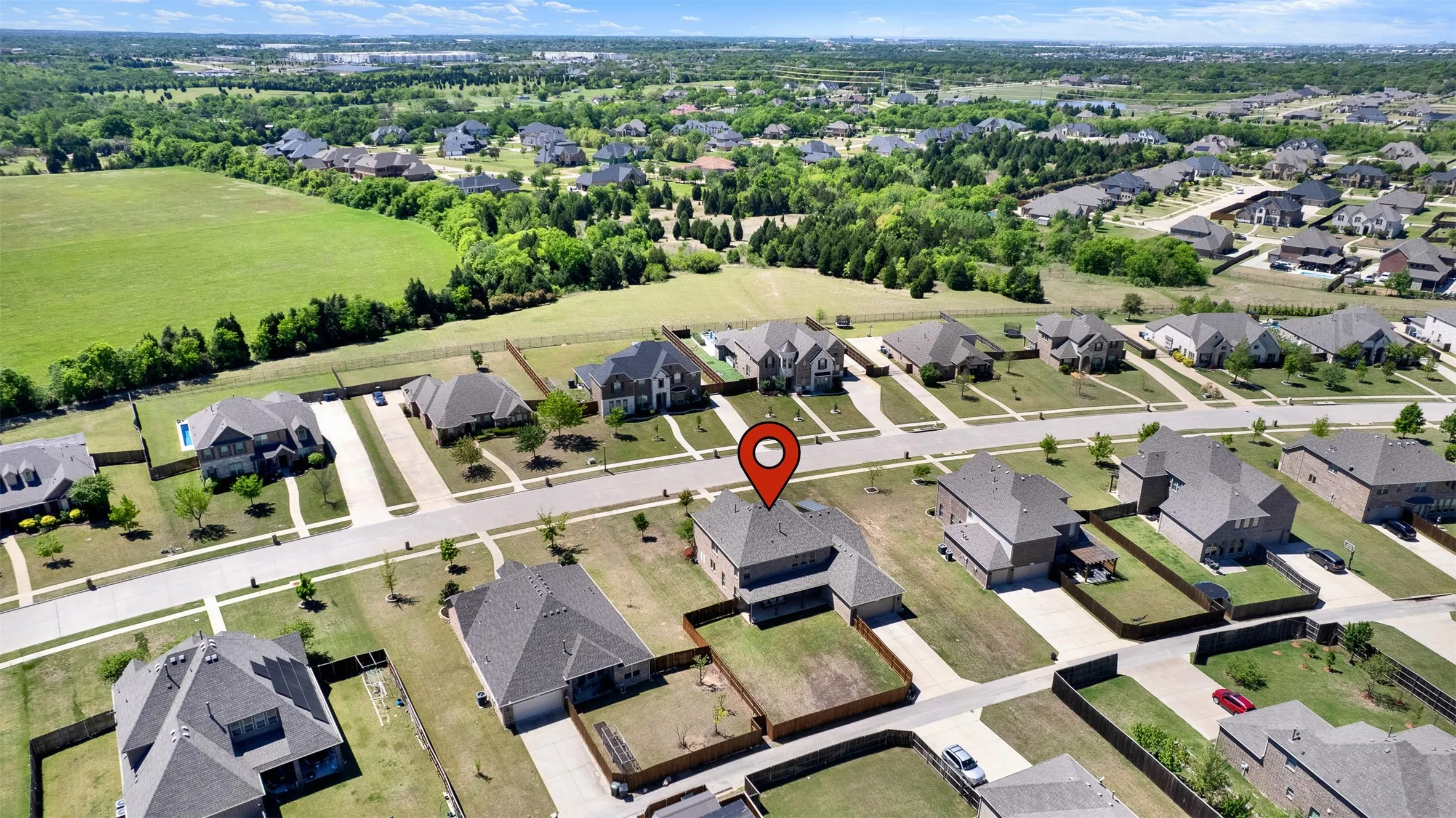 Single Family Residence For Sale in Dallas County , 254 Benwick Drive, Sunnyvale, Texas 75182, 5 Bedroom, 5 Bathroom, 2 Garage spaces, 3,072 Sqft, built in 2016, mls#21396632, Real Estate Agent in Sunnyvale, Homes For Sale in Dallas county, Homes For Sale in Sunnyvale, Realtor in Sunnyvale Texas, Real Estate Brokerage Independent Realty Texas, Luminita Cordes Realtor